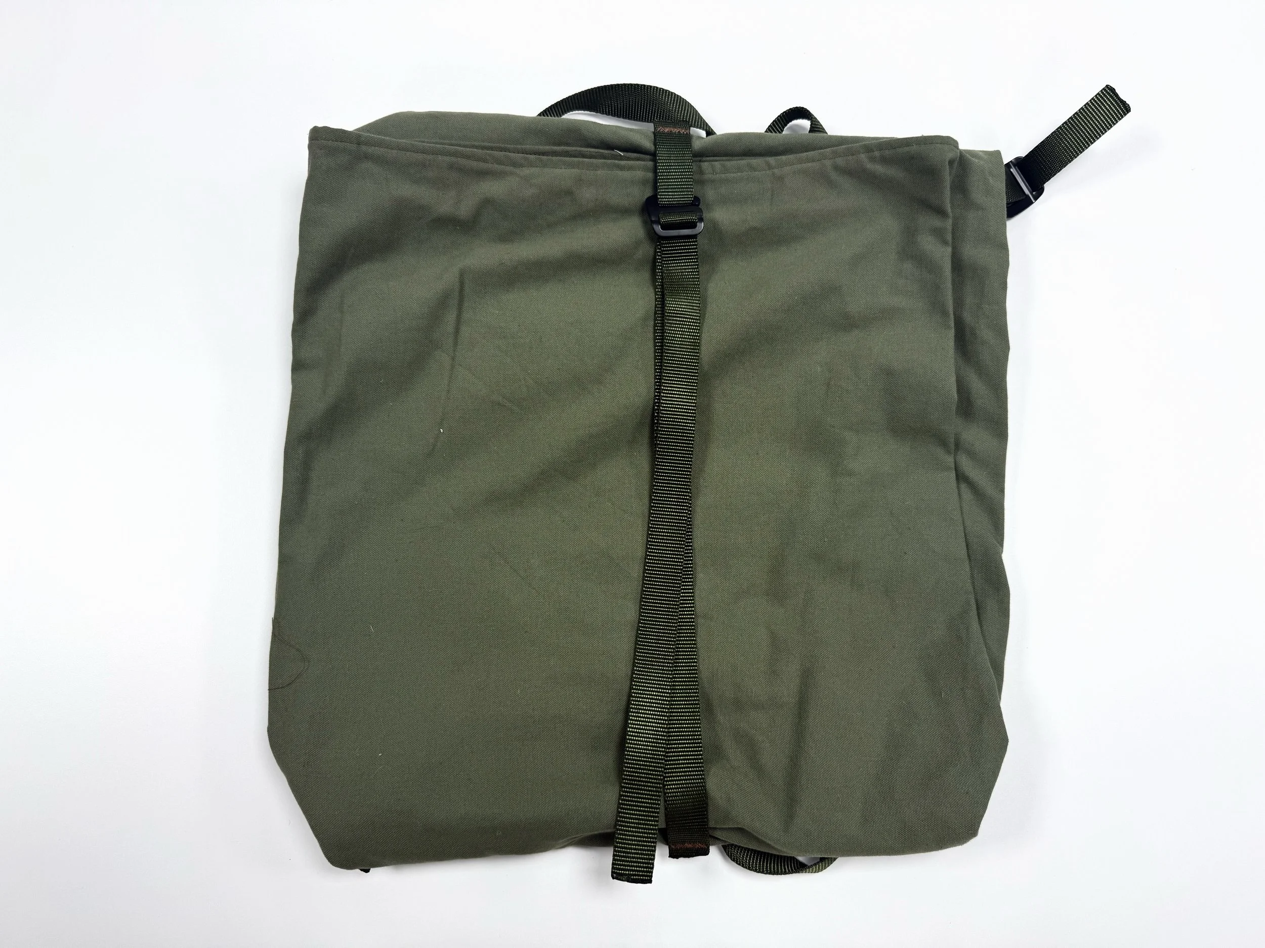 Green Quilted Climbing Bag
