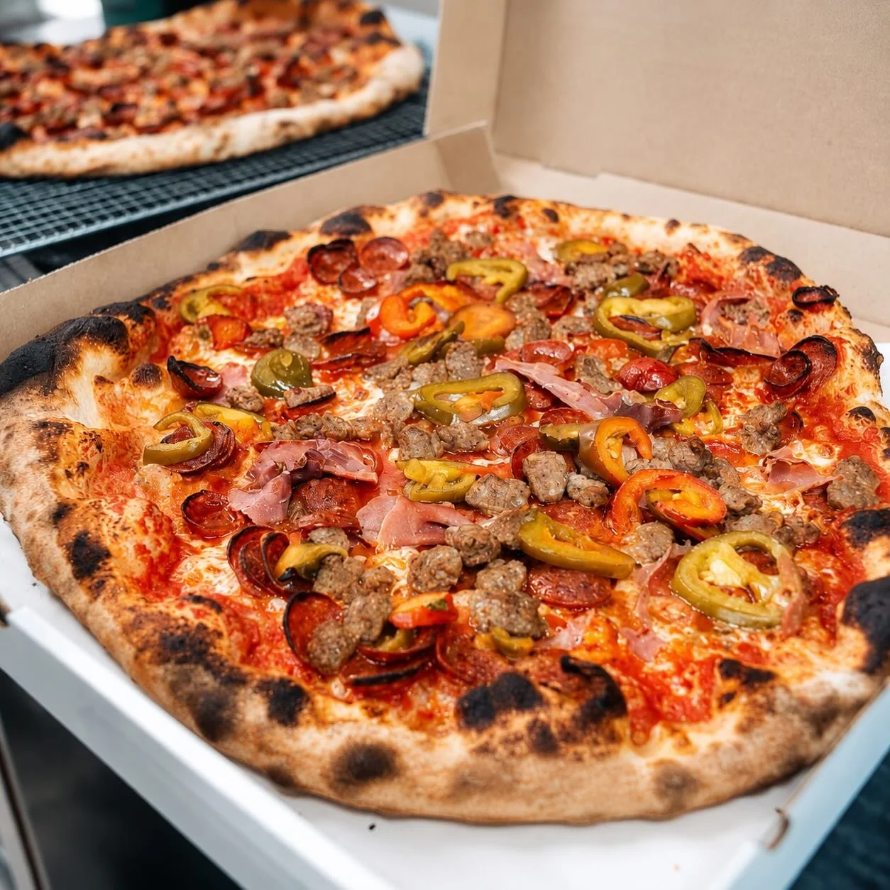 Meat Lovers Pie. 🍕 If you&rsquo;re going for it&hellip; go all the way. #AmericanoPizzaShop
 #syossetny #lipizza #longislandfood #pizzanight