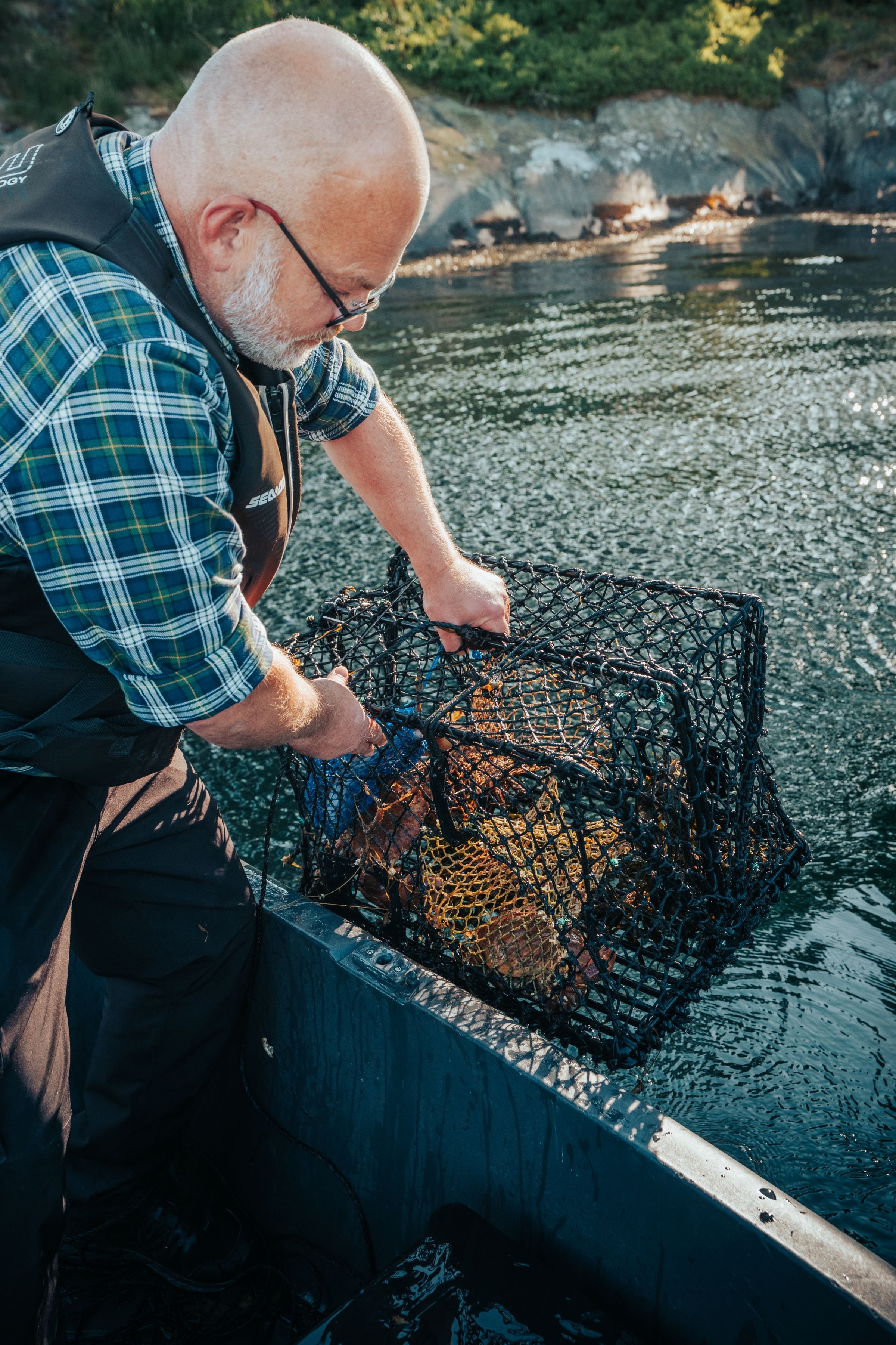 Furiholmen_CrabCatching_01.jpg