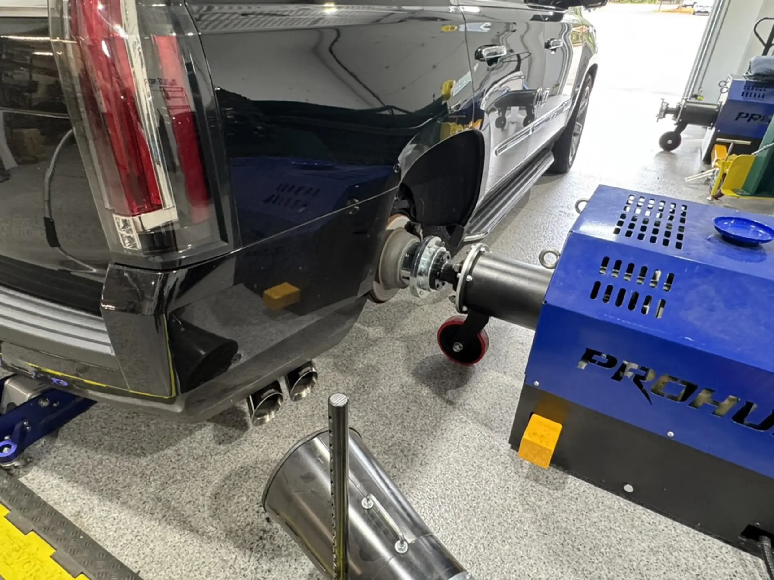 2019 Cadillac Escalade_251015 (3).webp