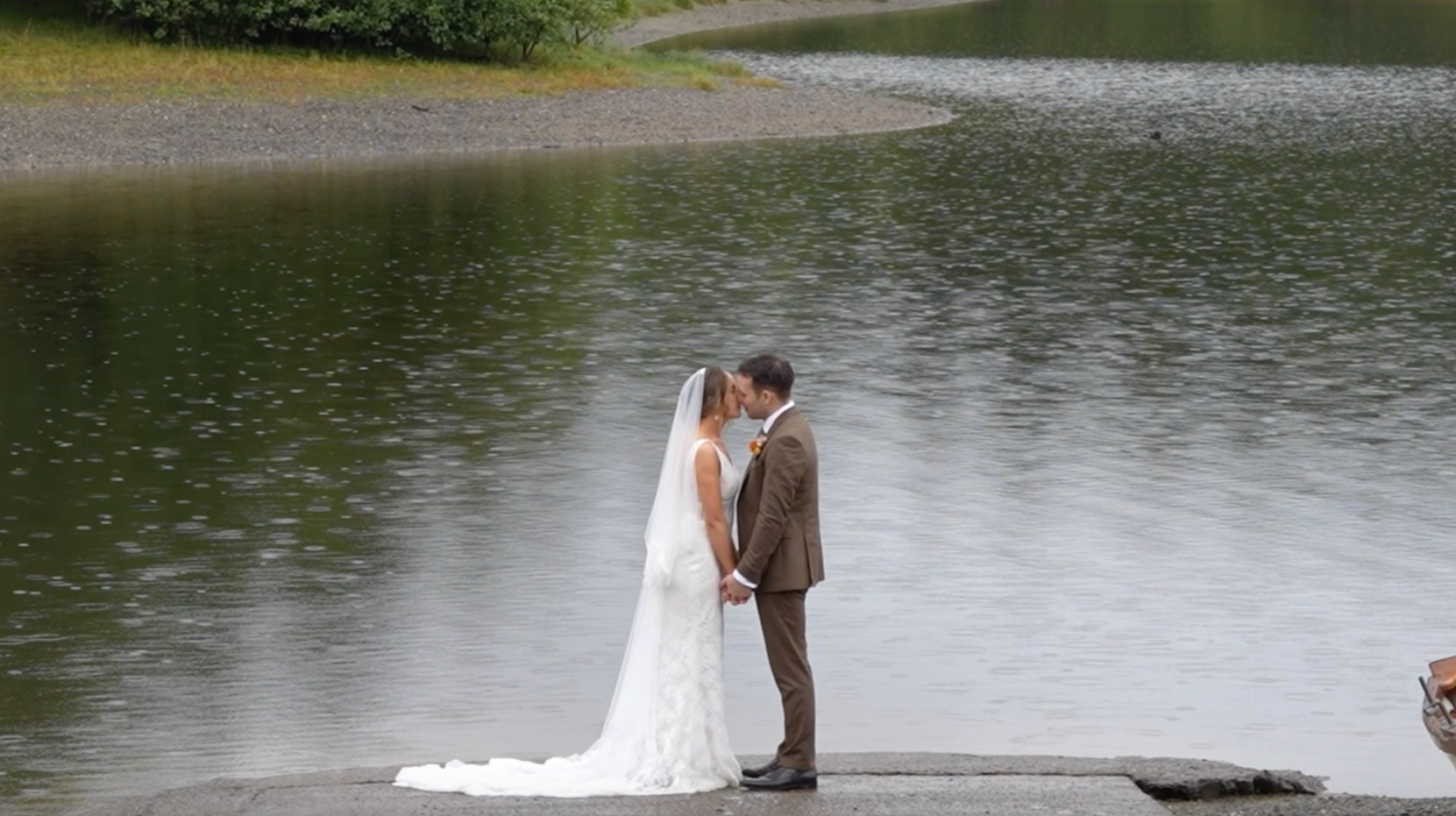 Autumn wedding at Poulaphouca Wicklow