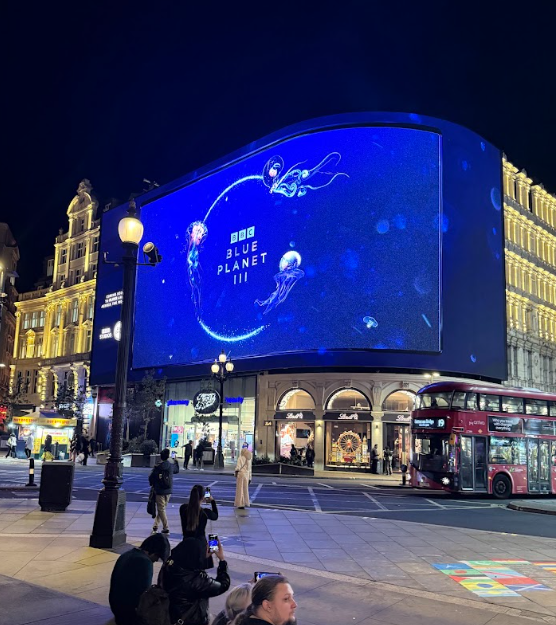 Blue Planet III trailer at Piccadilly Circus!