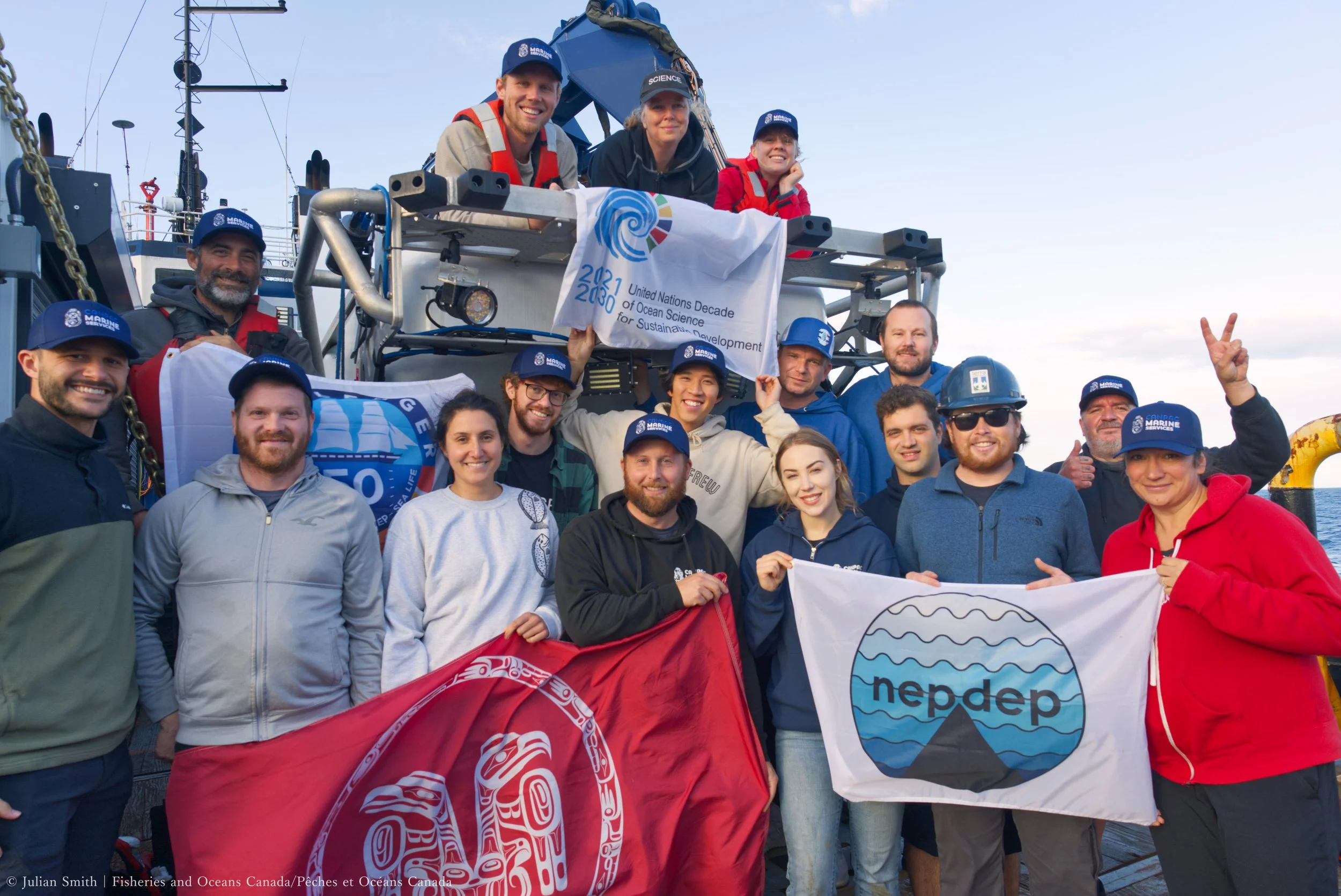 It takes team effort! Top (L to R): P. Bunton (ONC), T. Norgard (DFO), E. Ranney (BBC). Mid (L to R): M. Burns (CanPac), D. Labbé (DFO), J. Poon (Terra), B. Lott (CanPac),. Front (L to R): J. Smith (DFO), S. Spurr (CanPac), M. Brière-Deschênes (CHN