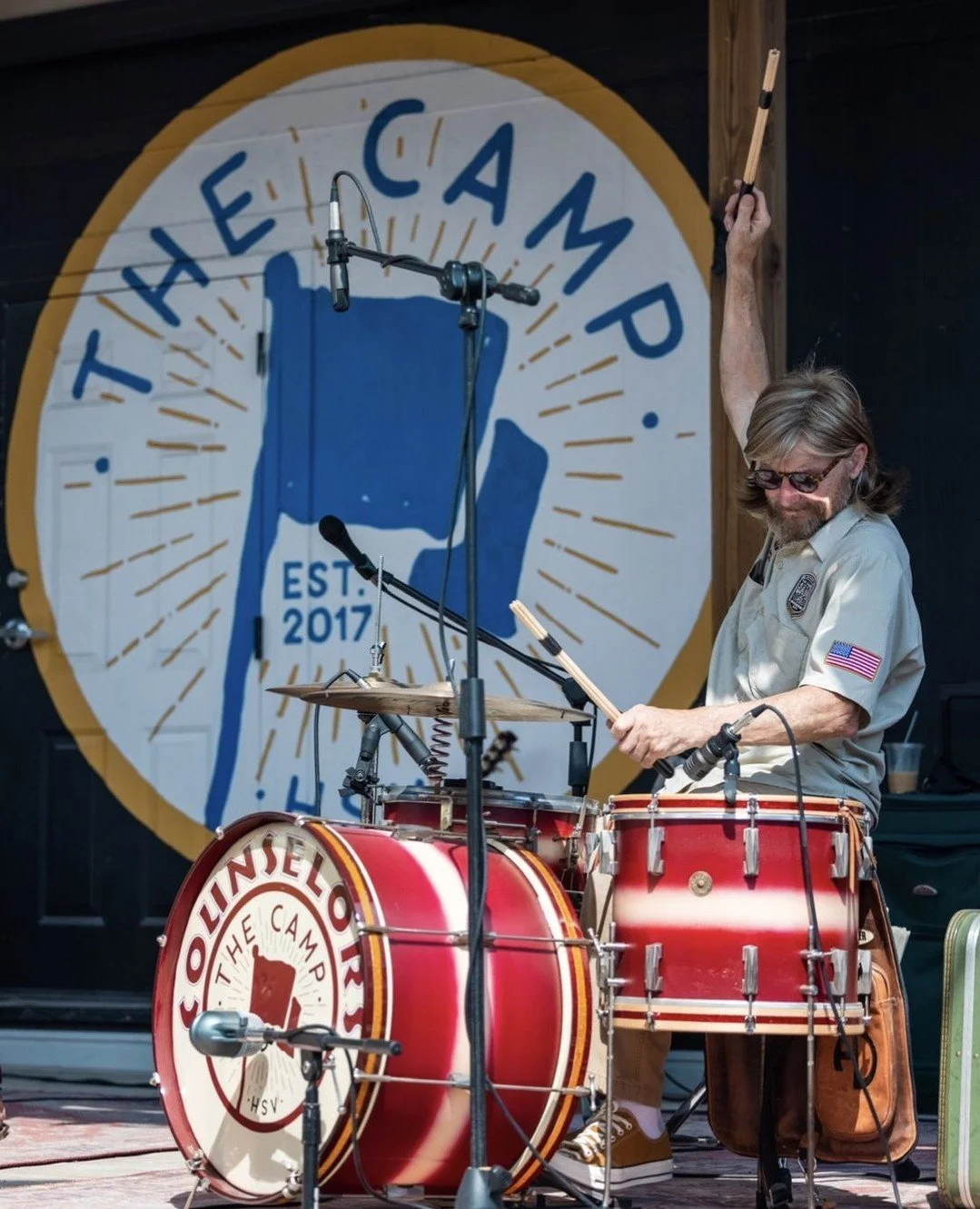 LIVE music, the Artisan Assembly, food and drinks rollin' all day, and the best vibes in town 😏⁠
⁠
Come chill!⁠
⁠
🎵The Camp Counsellors are playing from 2-5pm.⁠
🏝️Tamarind Island Grille has their famous fish fry every Sunday.⁠
☕️The Greenroom is o