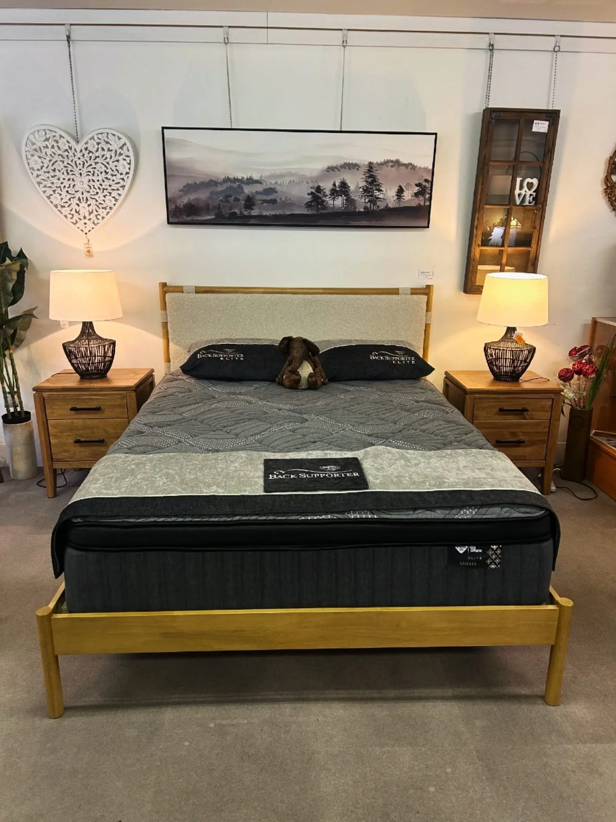 Best wishes to all for 2026!! 
As we transfer into the start of a new calendar year,  here is your gentle reminder.. It&rsquo;s time to treat yourself to a cozy new bedroom suite&hellip;

And we would love to help you make it happen! 

We have many o