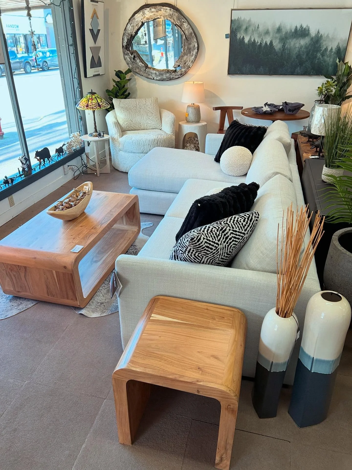 Our ever changing #windowdisplay has changed once again!!! Say hello to the #comfy and #stylish &lsquo;Malibu&rsquo; sectional by @decorrest and the fabulous &lsquo;Judi&rsquo; swivel accent chair by @stylussofas both paired nicely with the &lsquo;Fo