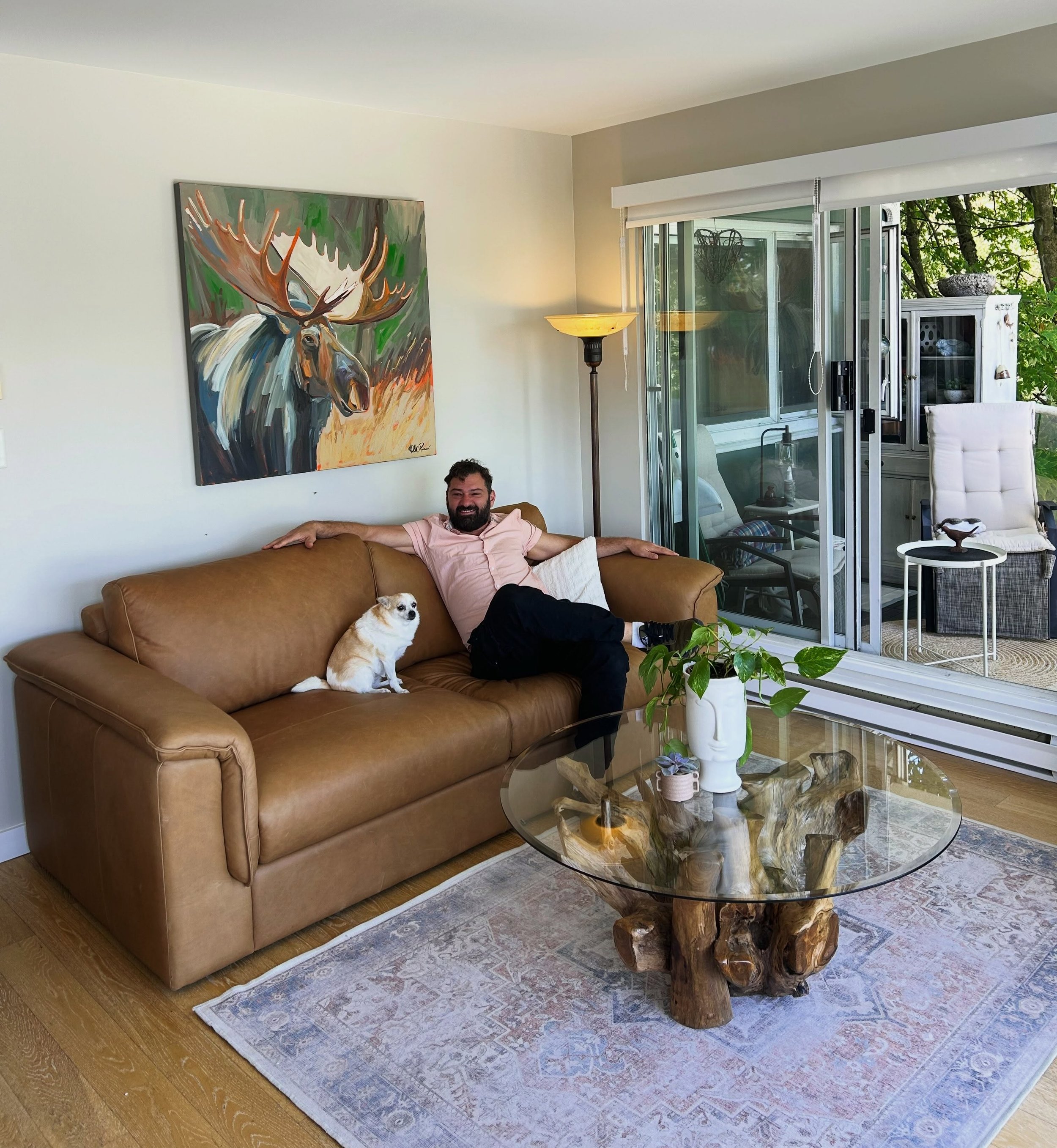 Our lovely #friend and dear longtime client recently made the move from #squamish to #vancouver 

She insisted on choosing her new furniture from Anna&rsquo;s Interiors as she loved all her previous purchases in the past! We happily helped select a f