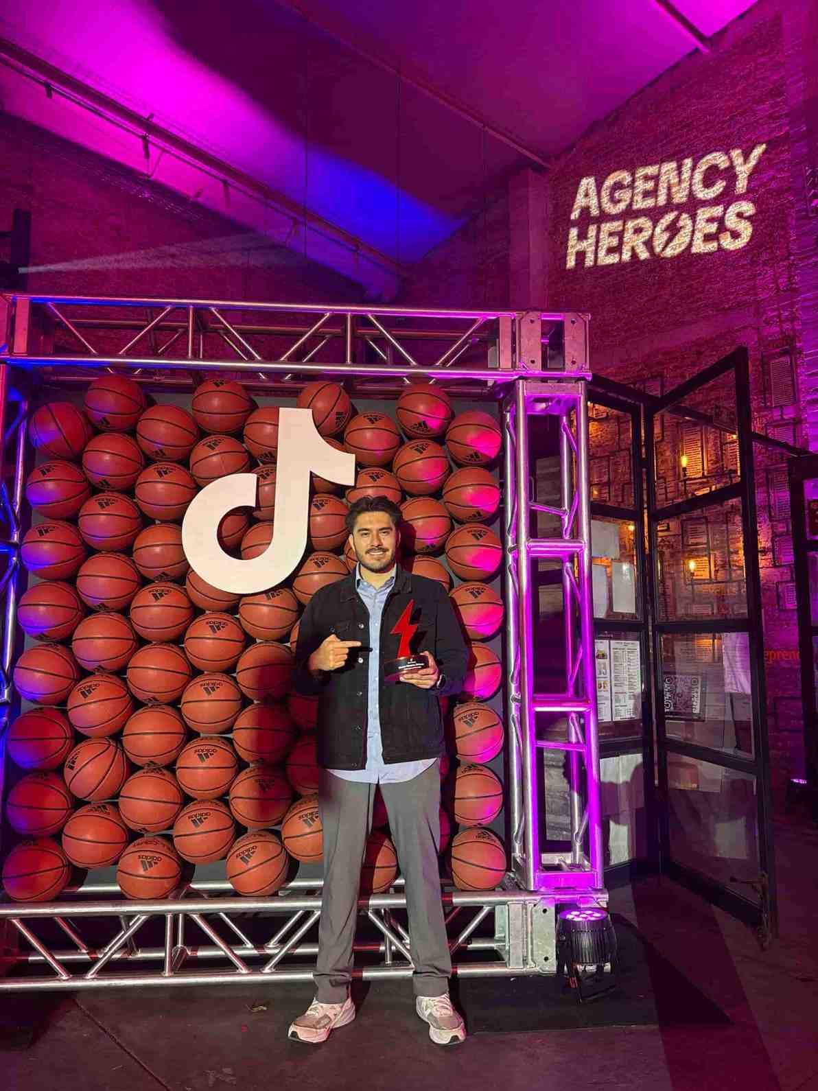 Marlon Vazquez Minimalist Agency