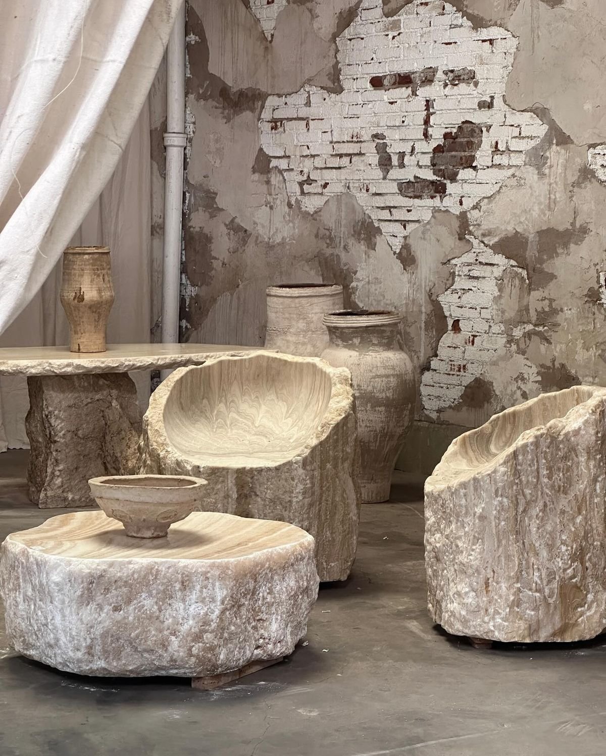Furniture_2.jpg
