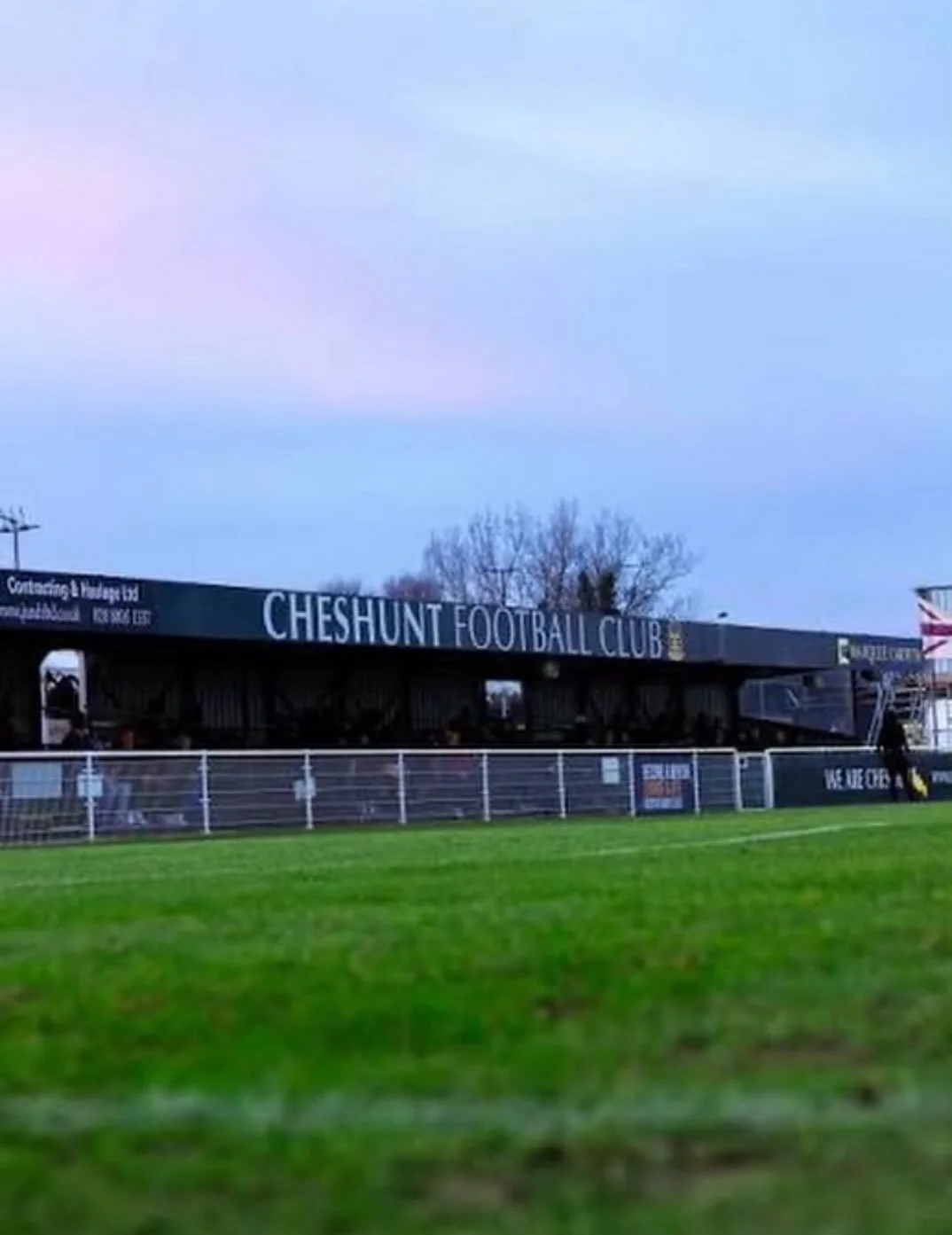 🚨 @cheshuntfcofficial Development Trials🚨

Open trials for the rest of the season in prep for 26/27 season - some players may even be asked to sign &amp; play now.

Home games will be played on the first team stadium pitch

Playing in Herts County 