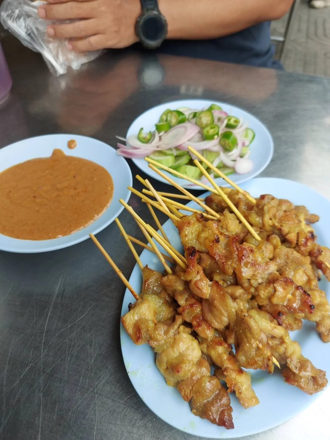 Plate of pork sa-tay.