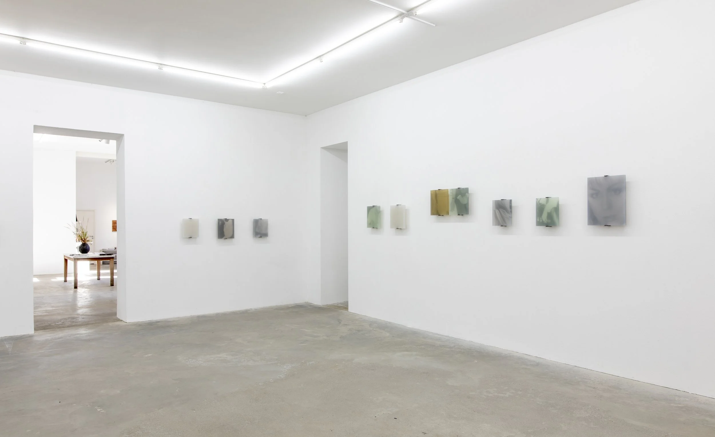 Photo: Helene Toresdotter, from the exhibition Morning Haze at Galleri Arnstedt in Båstad, Sweden, 2025.