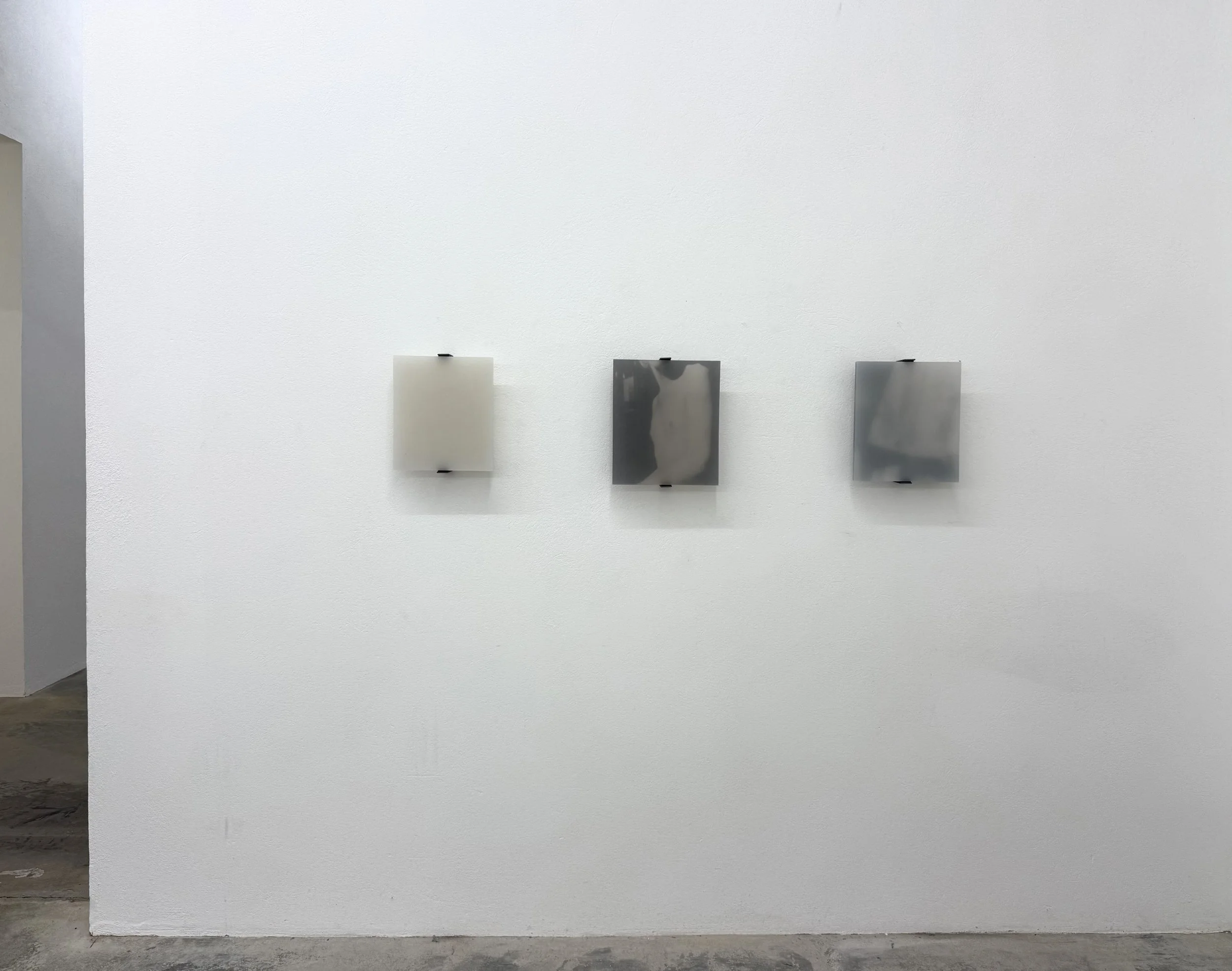 Photo from the exhibition Morning Haze at Galleri Arnstedt in Båstad, Sweden, 2025.