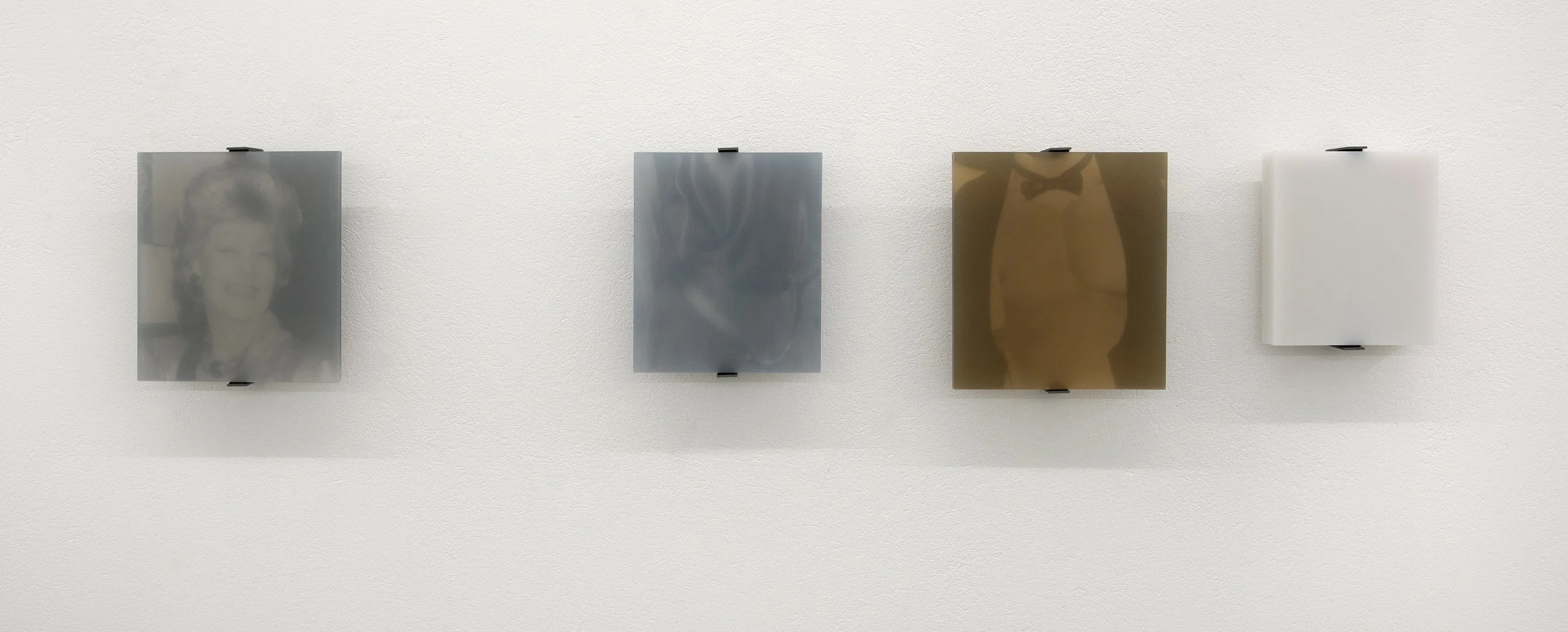 Photo by Galleri Arnstedt, from the exhibition Morning Haze at the gallery in Båstad, Sweden, 2025.