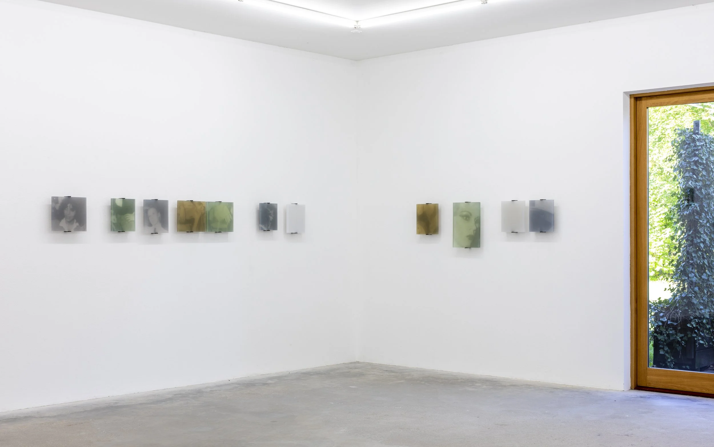 Photo: Helene Toresdotter, from the exhibition Morning Haze at Galleri Arnstedt in Båstad, Sweden, 2025.