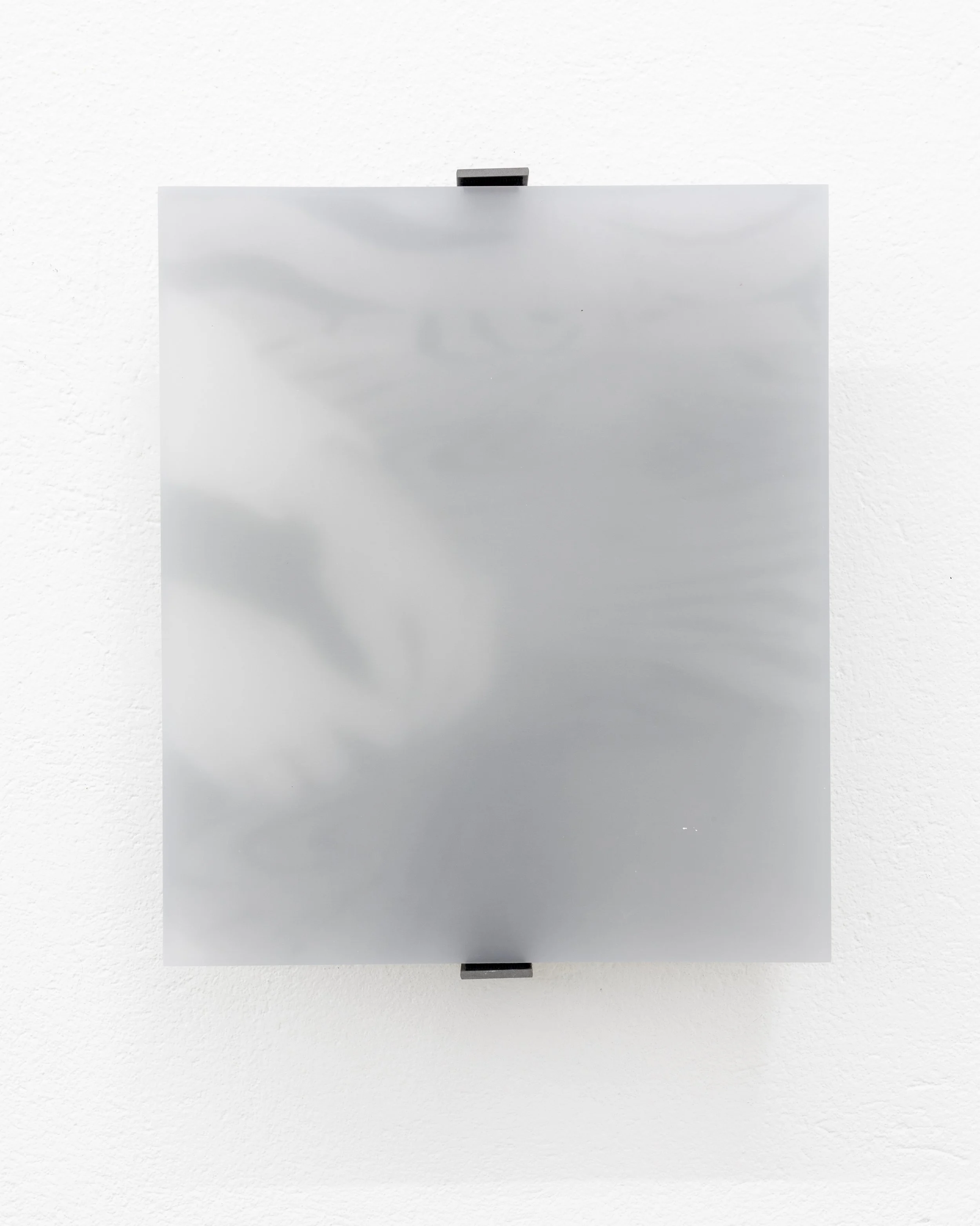 Photo: Helene Toresdotter, from the exhibition Morning Haze at Galleri Arnstedt in Båstad, Sweden, 2025.