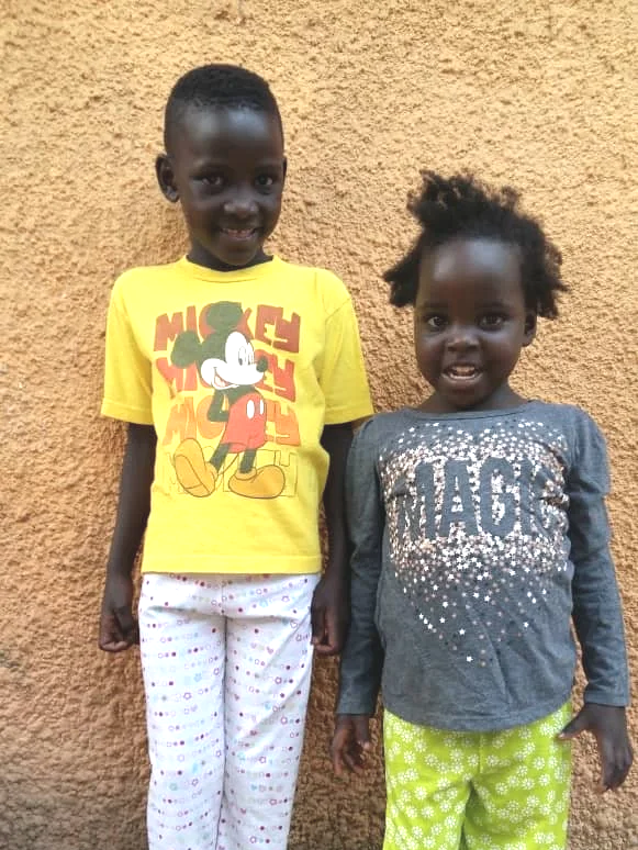 T-shirt, shorts & underwear for one child