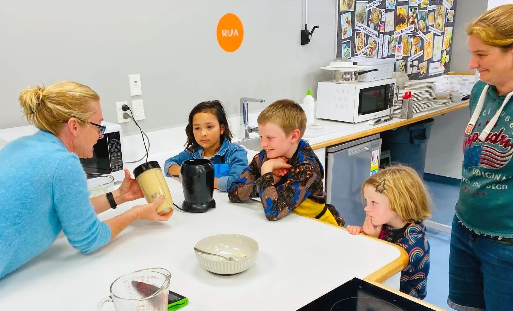 Envirohub_Marlborough_FB_showing children hummus process.jpg