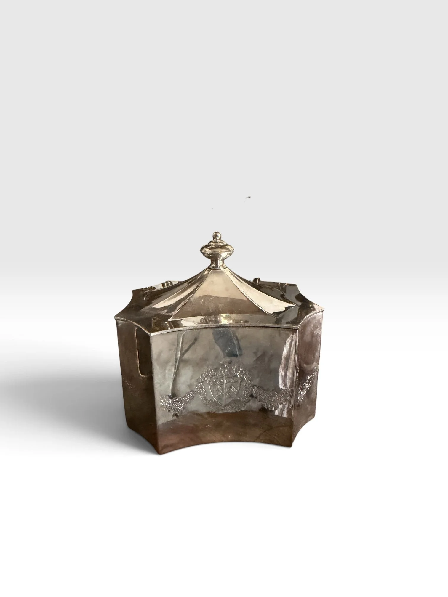 Vintage trinket box