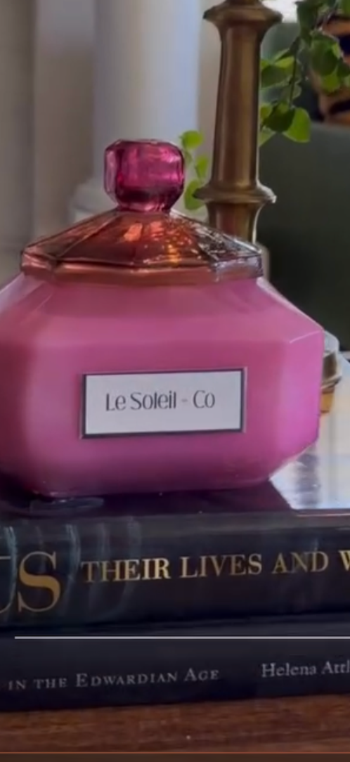 Pink vessel