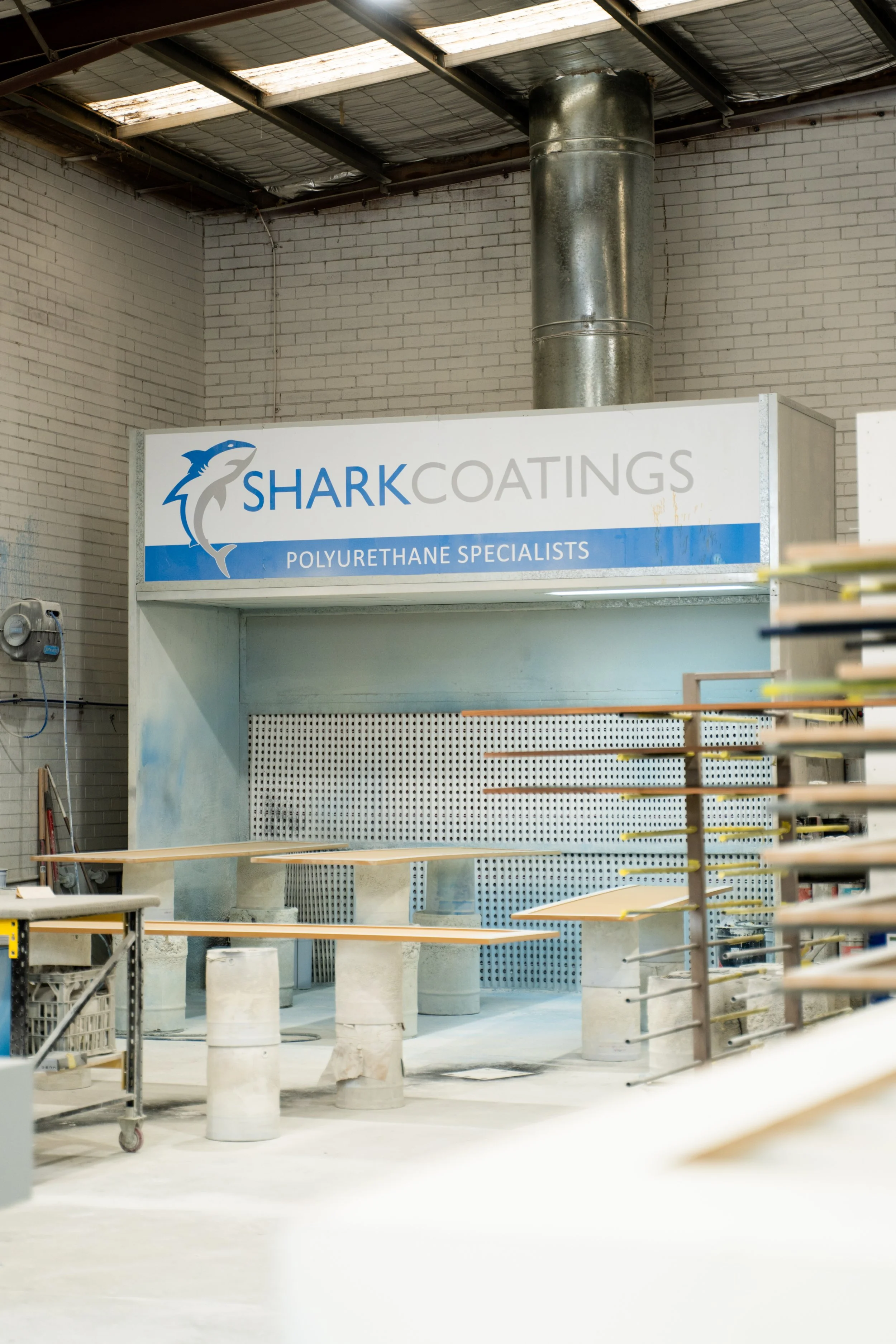 spray paitning and undercoating booth