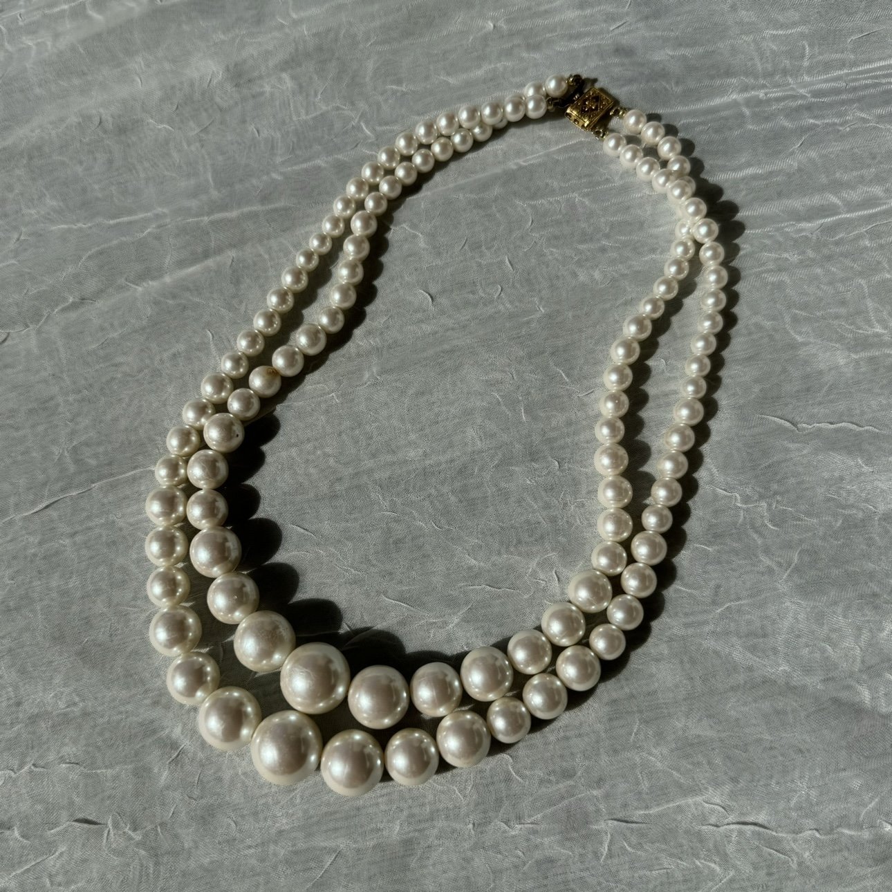Drip me in pearls