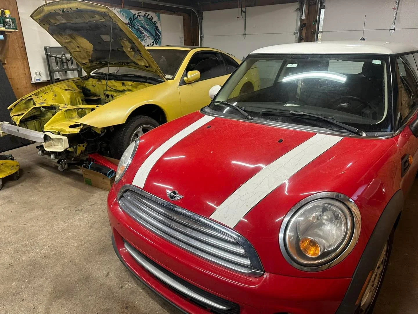 🔧🏁 Whether It&rsquo;s Daily Drivers or Full Builds&mdash;I&rsquo;ve Got You Covered 🏁🔧

In the shop this week: a Mini Cooper getting some much-needed attention, and a full-on project car deep in the rebuild process. From regular maintenance to ma
