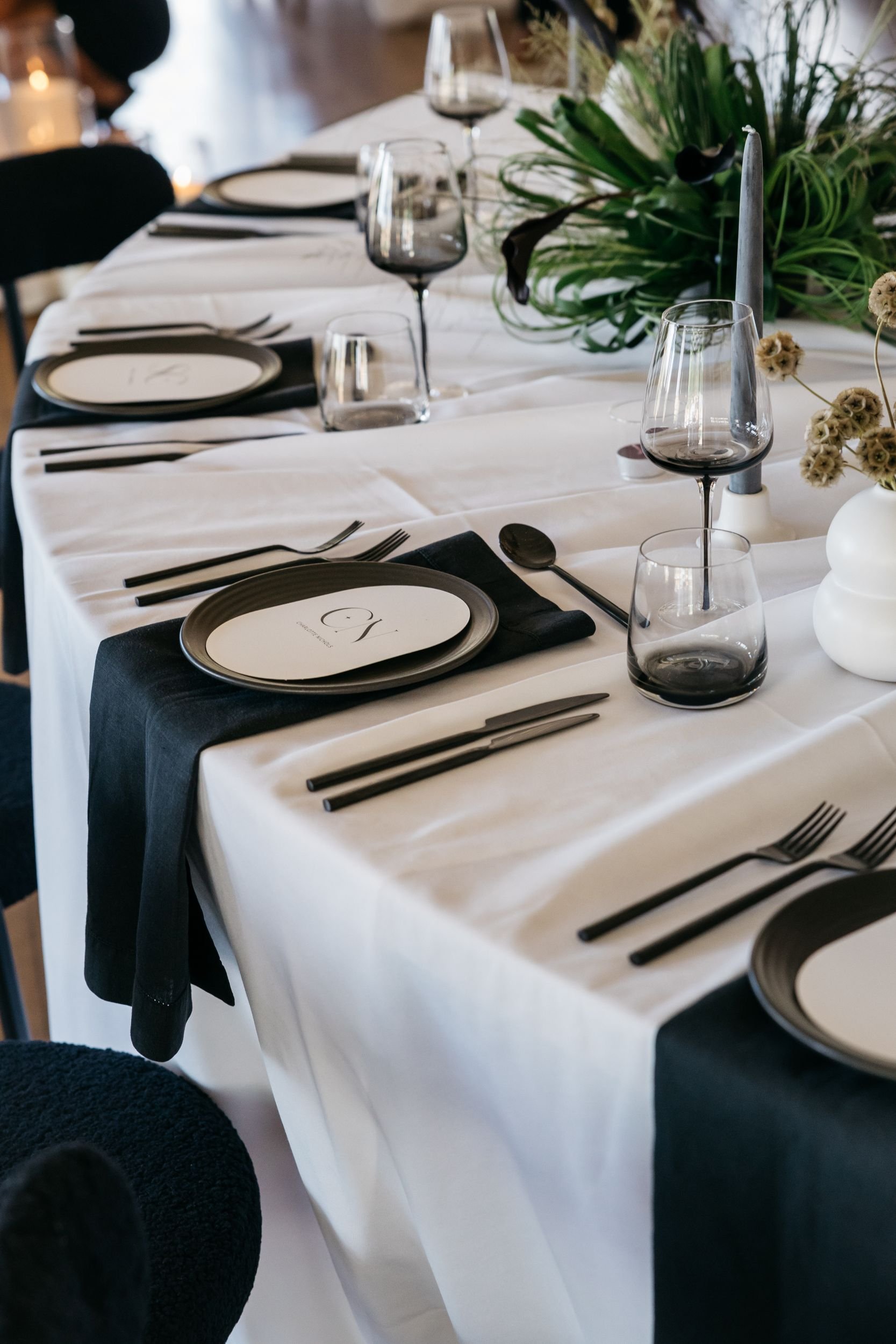 Modern black and white tablescape