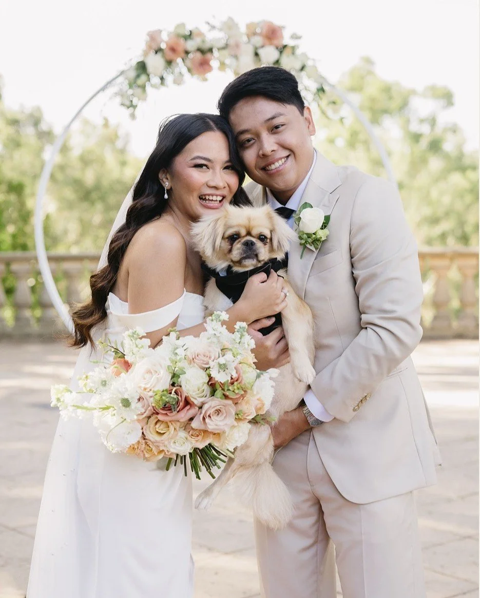 Bridal bouqet, buttonhole and arbour flowers