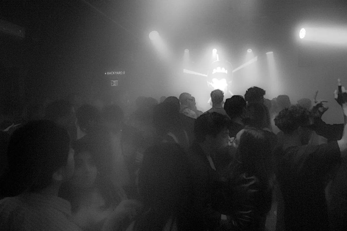 perreomeetstechno-06.jpg