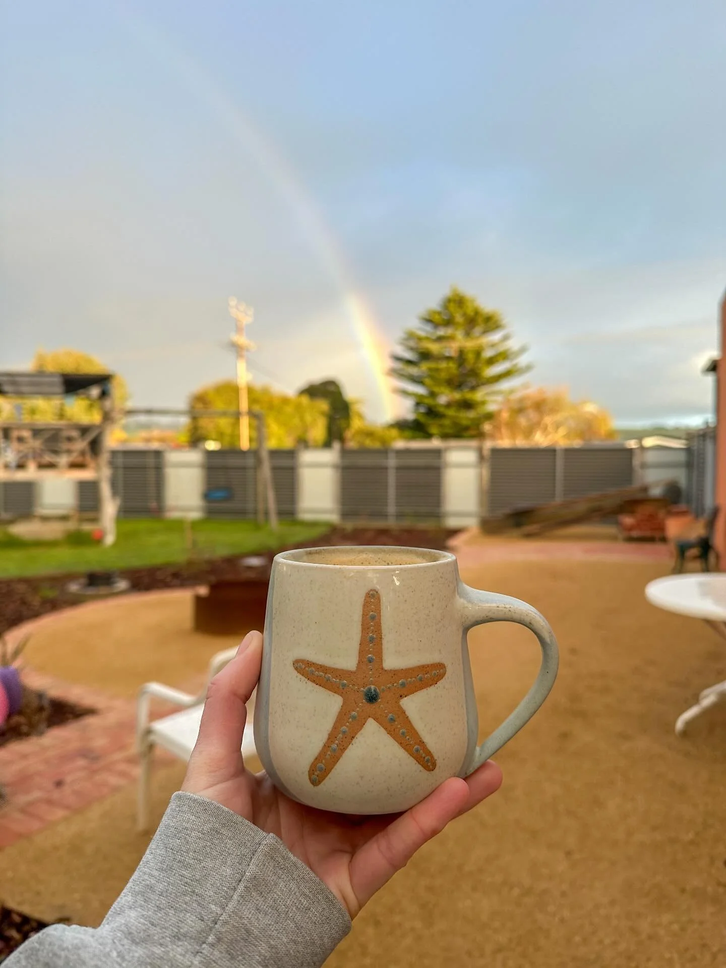 Happy Friday 🌈🌟

I can&rsquo;t wait to be watching rainbows from the new studio space down here, and inviting you to join me.

Exciting things coming..