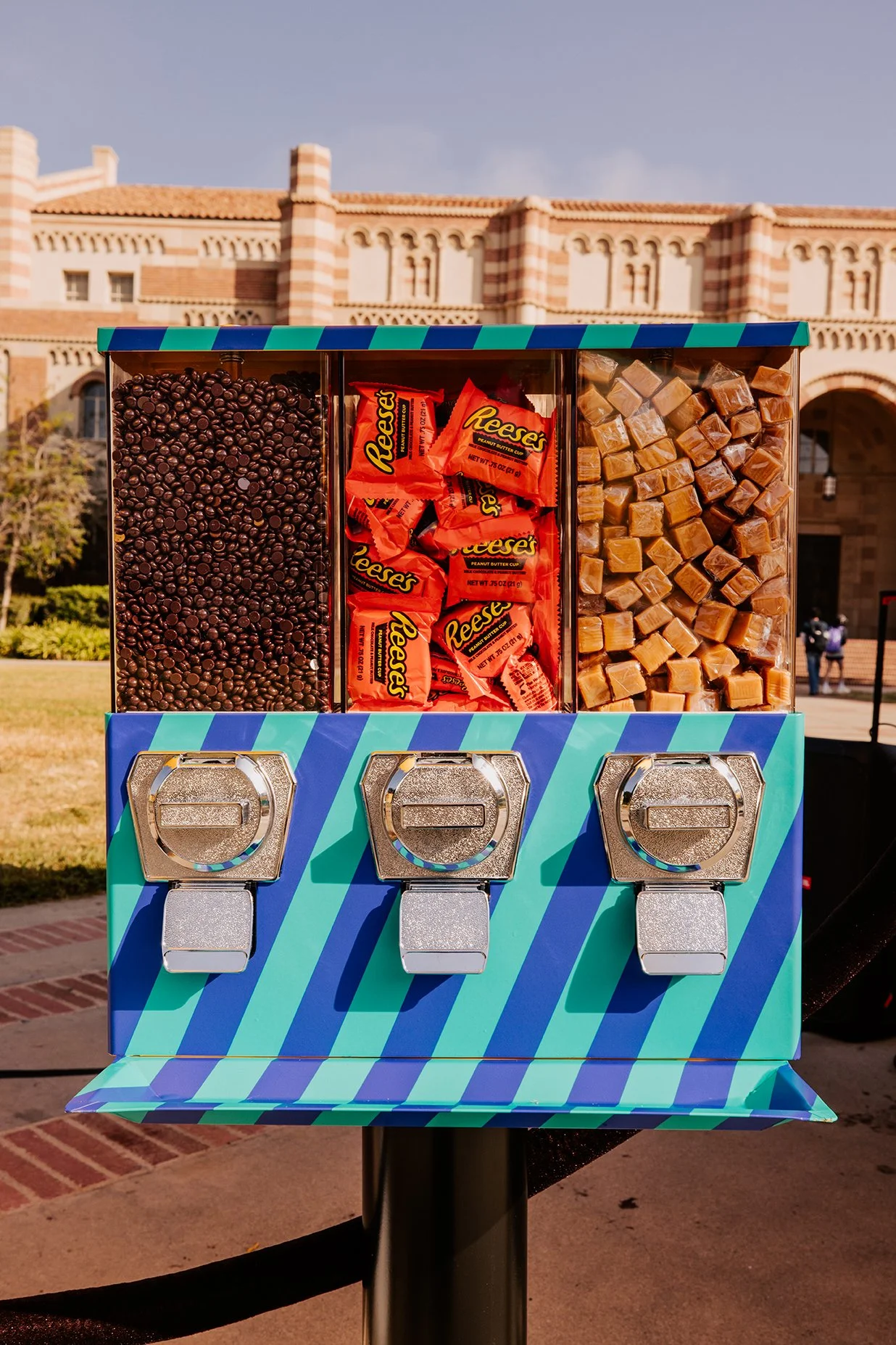 FULFIL_UCLA_100126_0050.jpg