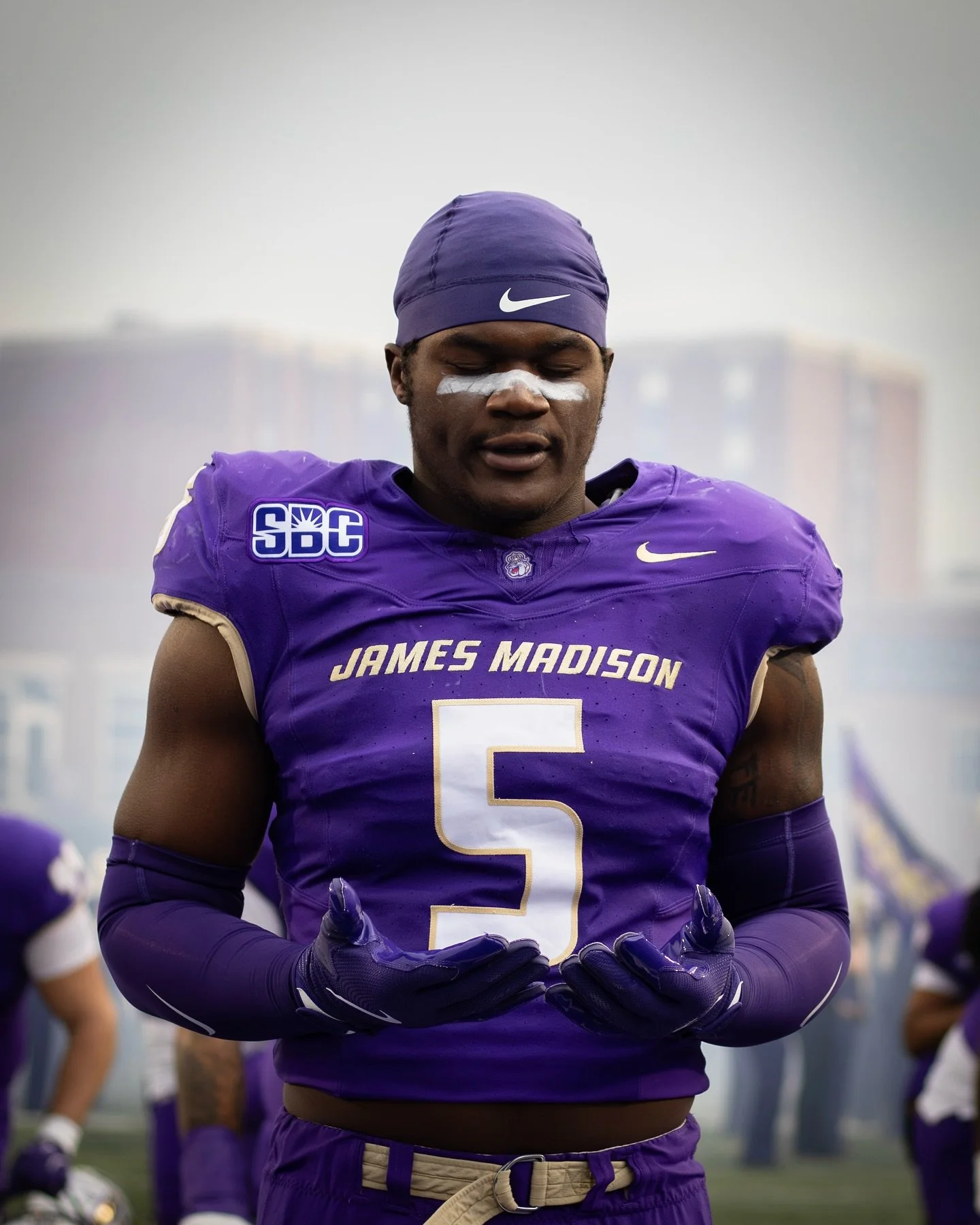 All in. 

JMU v App State 

#jmu #jmufootball #sportsphotography
