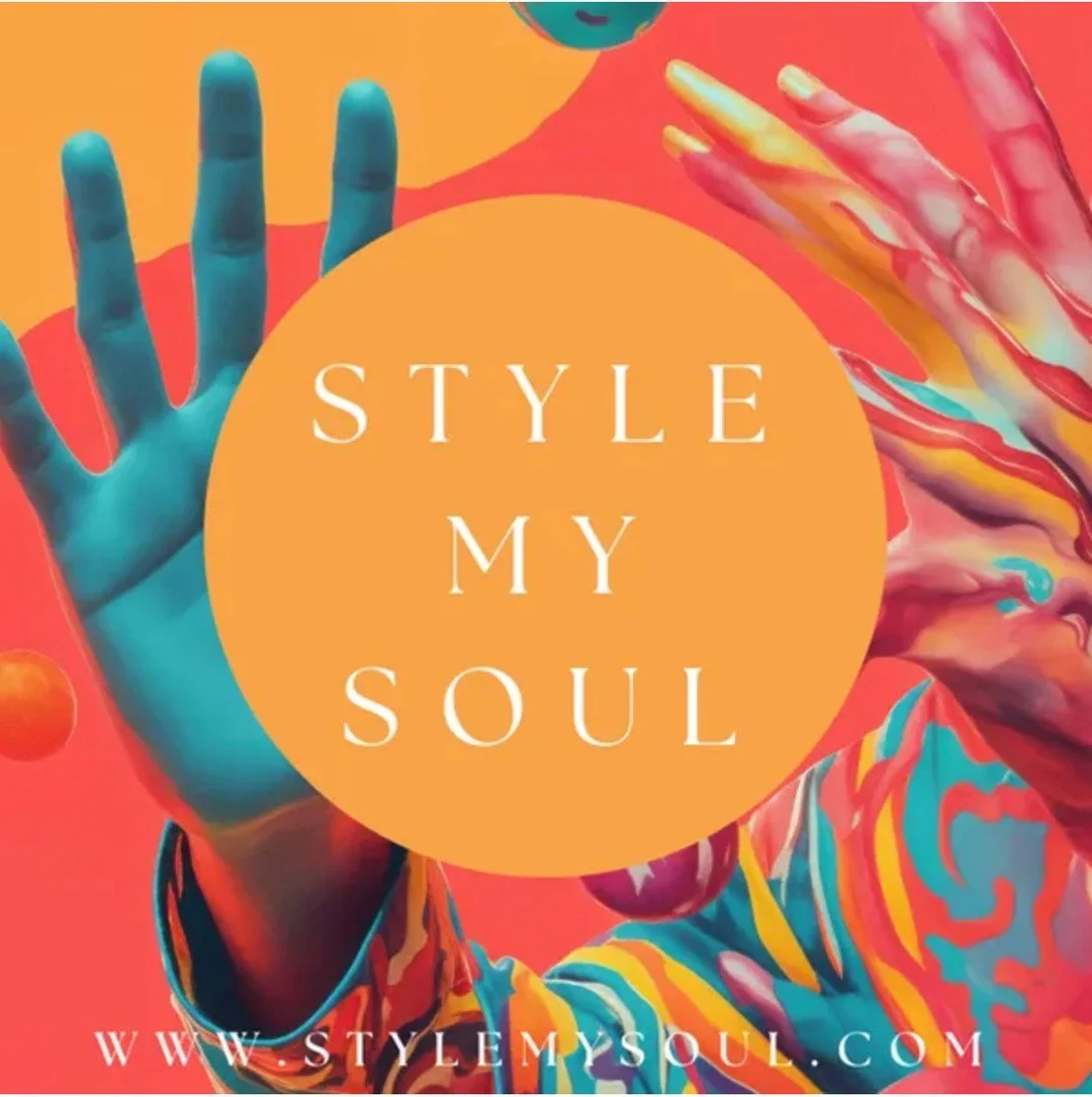 There comes a point where talking about your pain isn&rsquo;t enough.
Where insight doesn&rsquo;t shift the pattern.

Where you understand why&hellip; but your body is still holding it.
This is where somatic work begins.
At The Somatherapy Collective