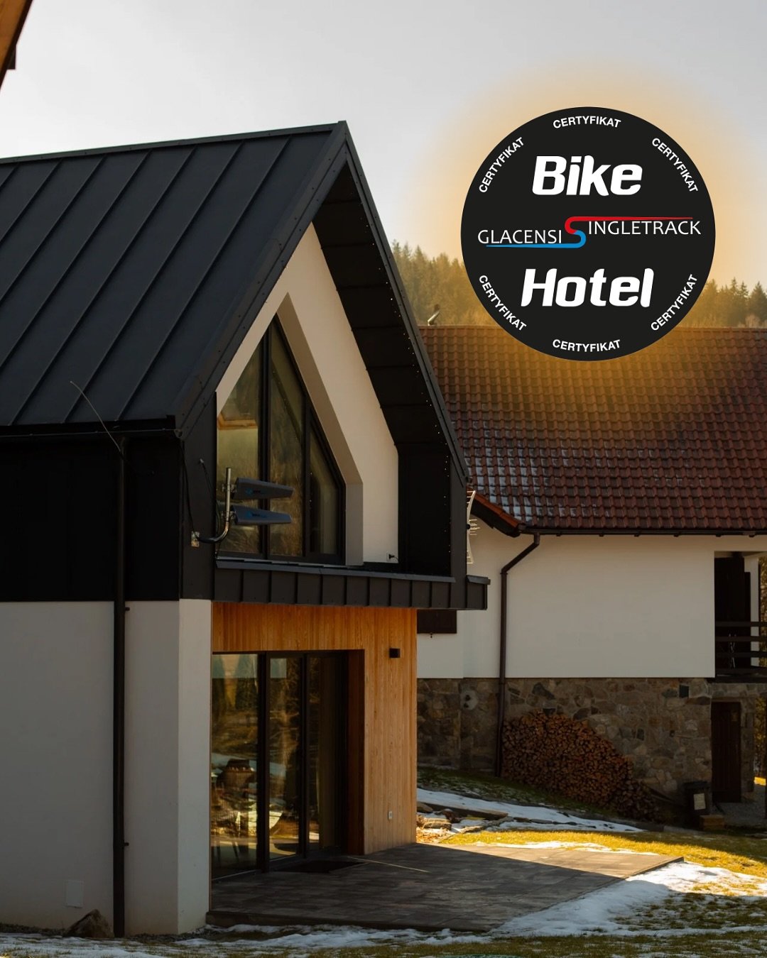 Mamy to❗️

🚴 Oficjalnie dołączyliśmy do grona miejsc przyjaznych rowerzystom! 

Co to oznacza? Domki na Stronie zostały certyfikowane jako punkt  Bike Hotel w sieci Singletrack Glacensis 🏅, czyli jednej z największych sieci tras MTB w Polsce ⛰️

Za