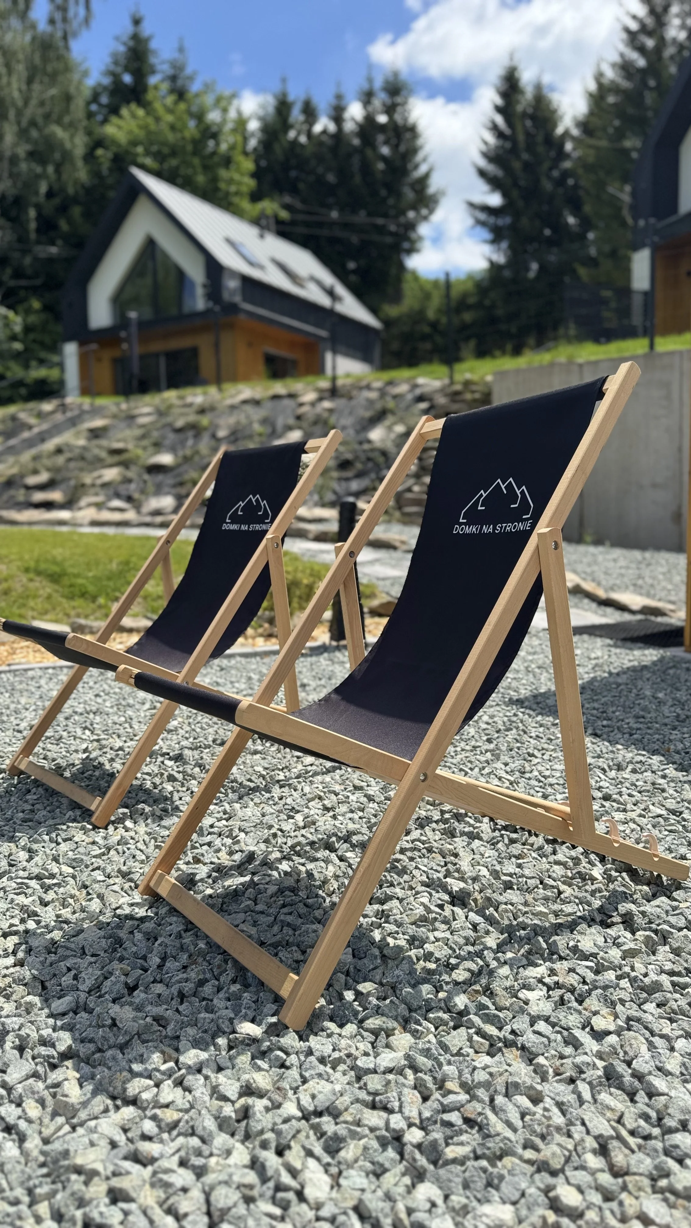 Chairs1.jpg