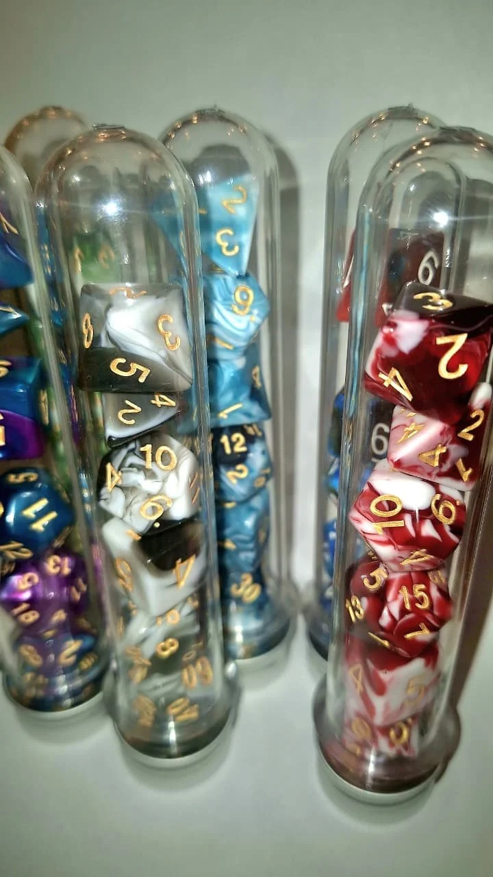  D&D Dice 7* set including, d20 d12 2x d10 d8 d6 d4 various colours   €10