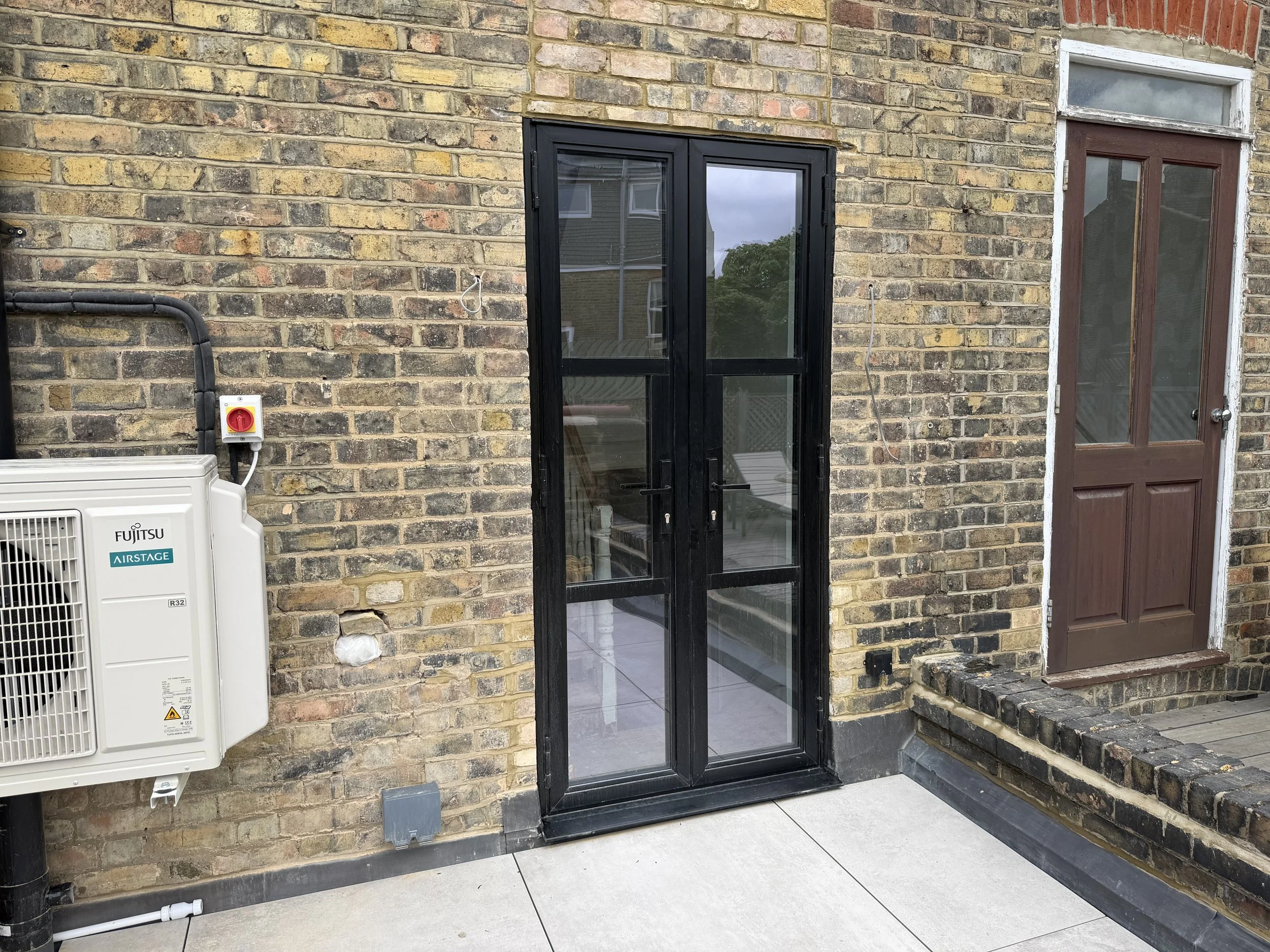Single | Aluminium Door 900mm x 2100mm