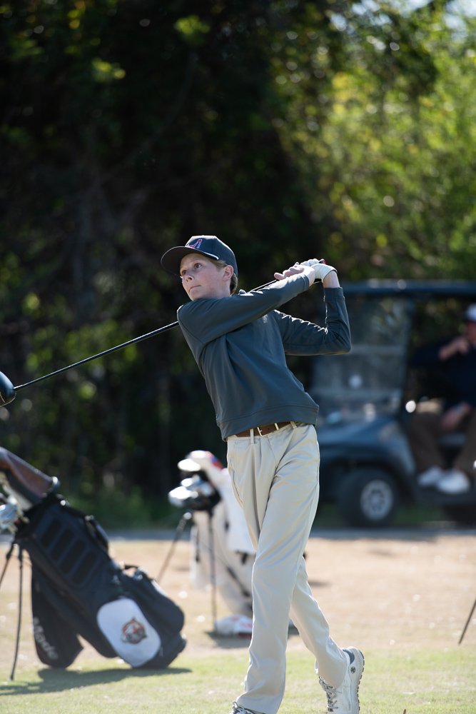 2026-06-summer-slow-down-miller-king-golf-1.jpg
