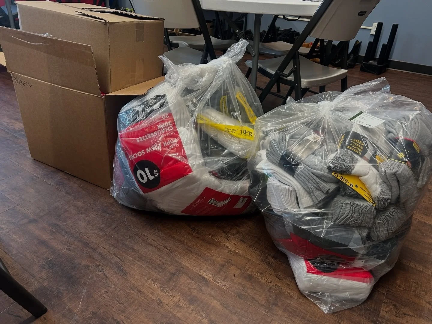 When community comes around to support&hellip;it means the world!

We received a huge donation of socks the other day and we are so grateful. Something as simple as a clean, warm pair of socks can make a world of difference for someone experiencing h