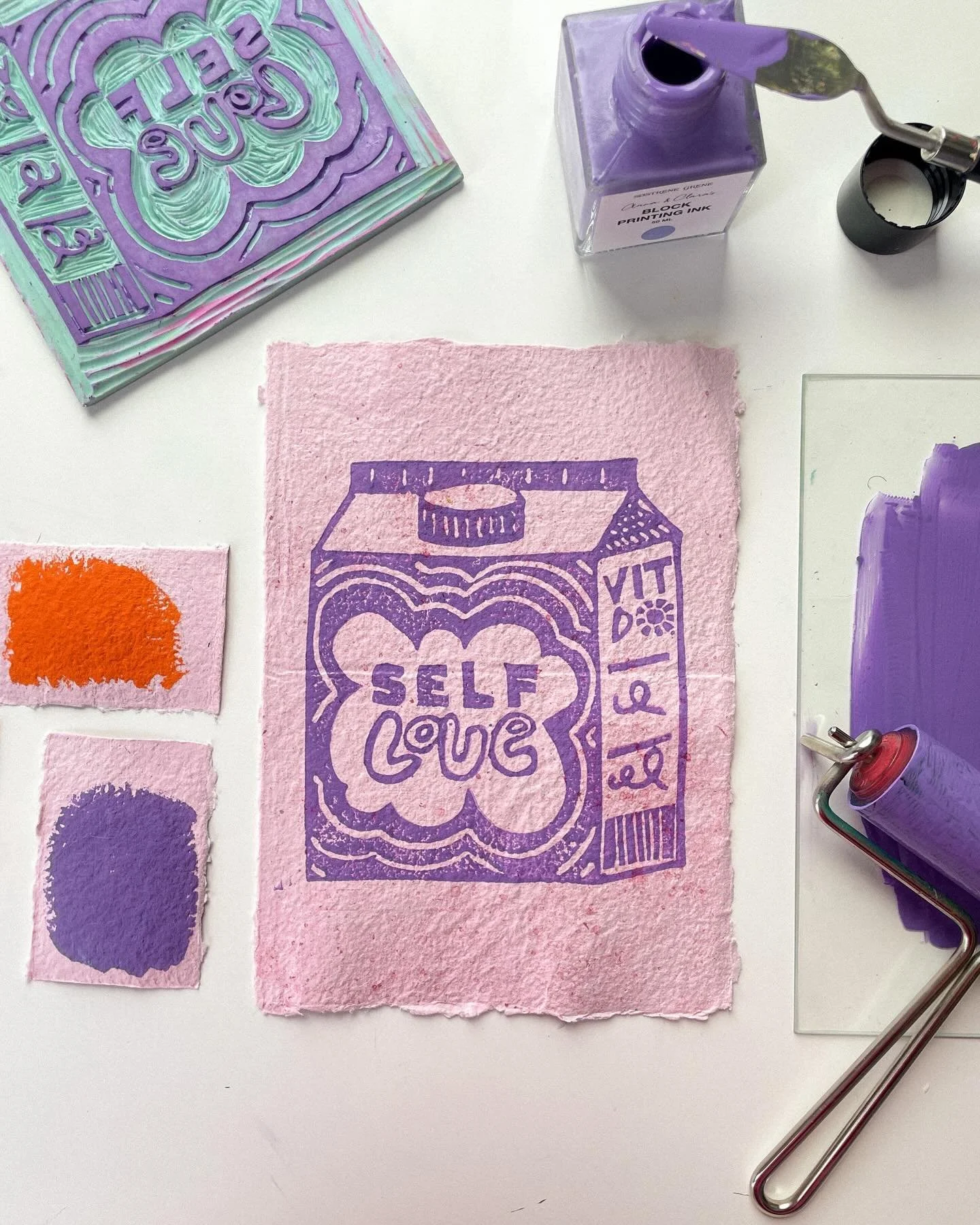 A older linocut printed on some handmade paper (not by me) love this soft color combination and still love this linocut. Will add this one to my shop soon! 

#shoplocal #shopsmall #shopupdate #shopupdatesoon #etsyshop #etsyshopowner #smallbusiness #s