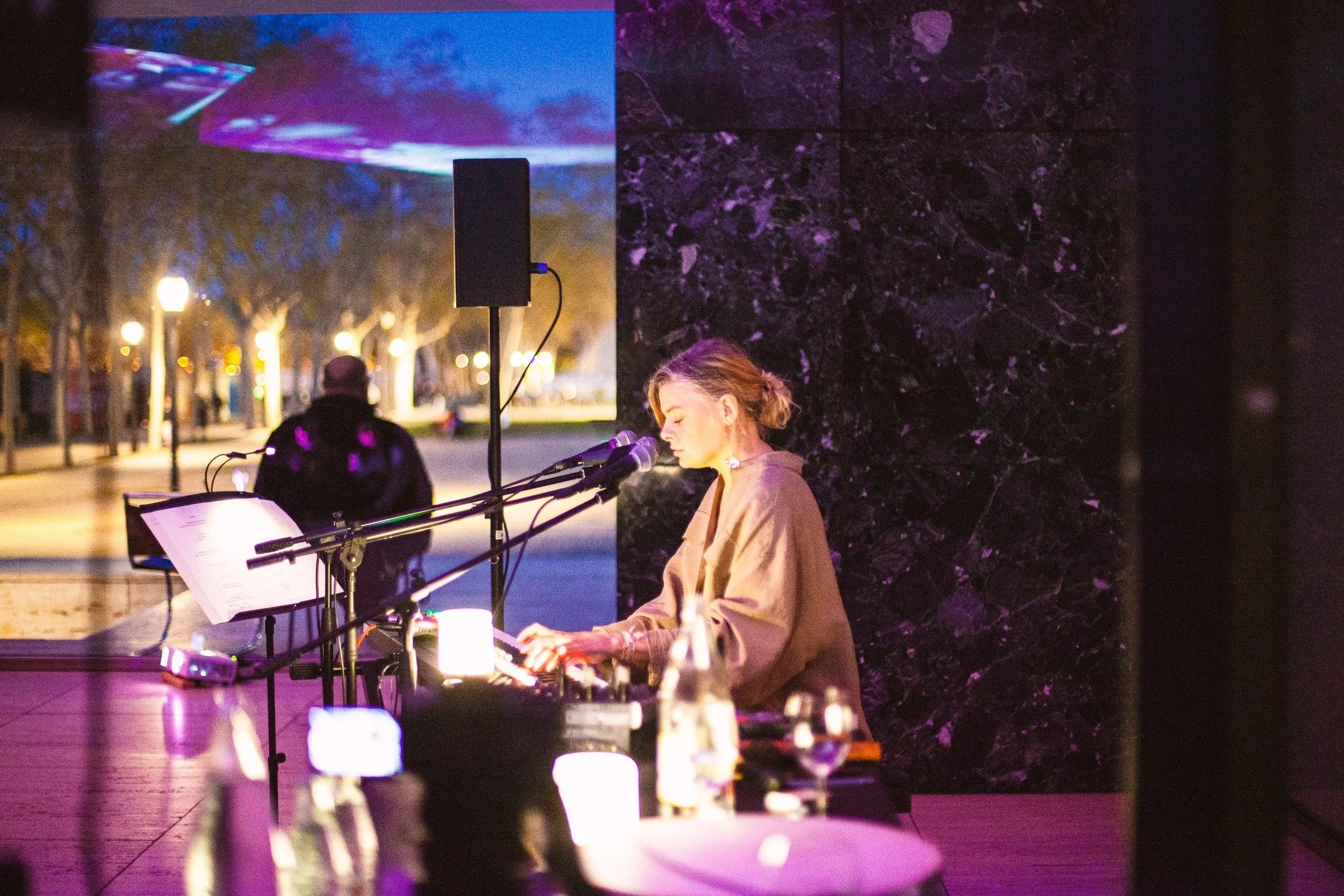 Mies van der Rohe Pavillon Barcelona
5. April 2025

Fotos: Mireia Miralles Guidonet @mireia.miralles 
@fundaciongoethe Claudia Remus
@fundaciomies 
@martinmuellerheyoka