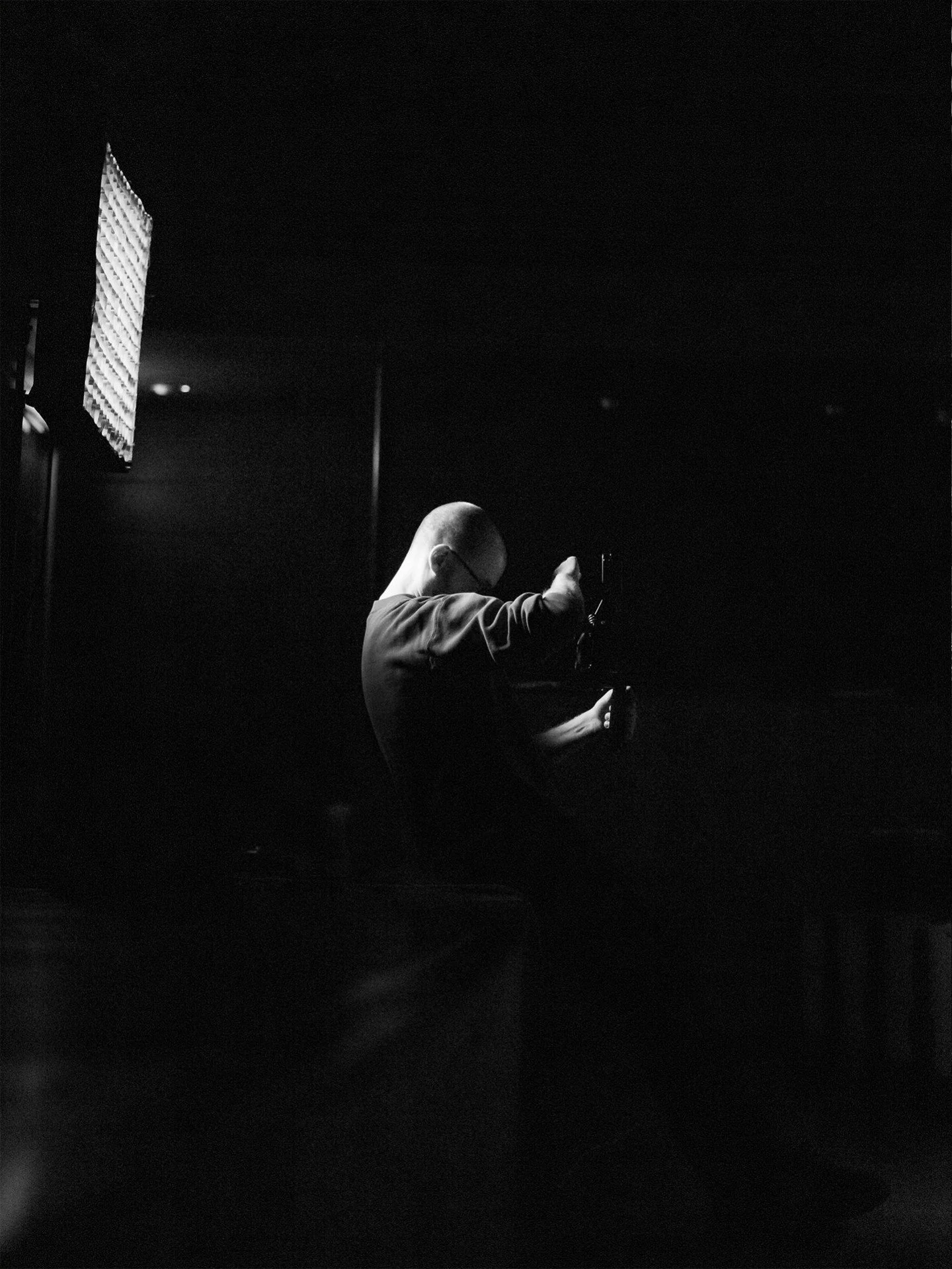 Hope you're enjoying our new single! Here's some BTS of the BROKEN HEARTS video shoot. 

📸 by @ollie_salt96