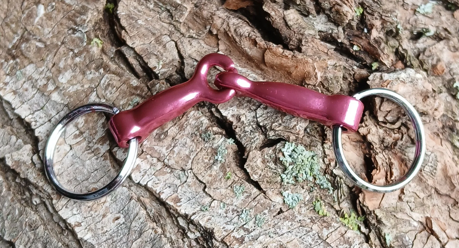 snaffle bit pink.jpg