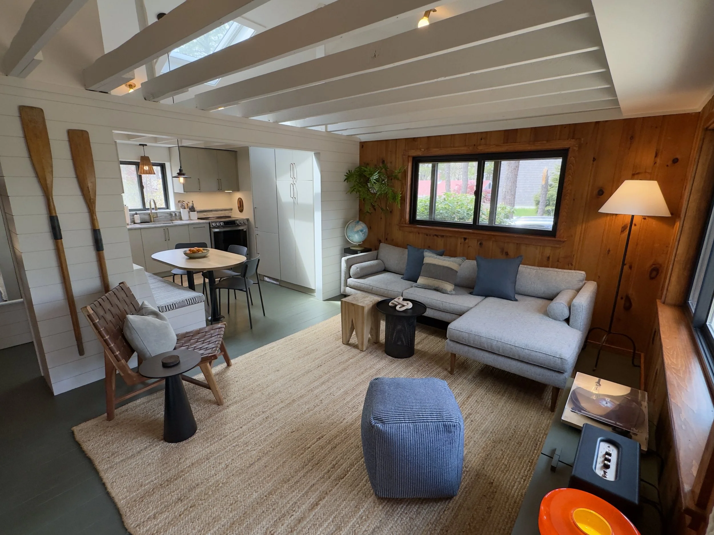 Living Room 1.jpg