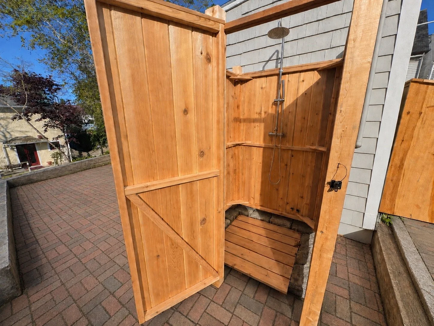 Outdoor Shower.jpeg