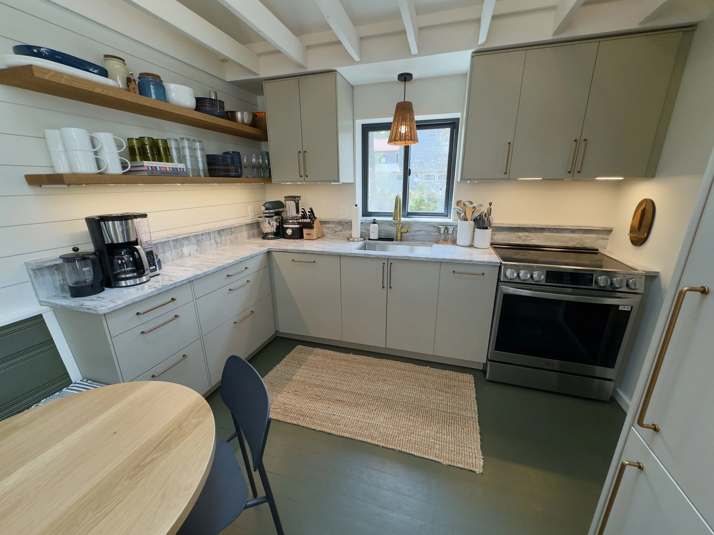 Kitchen 1.jpg