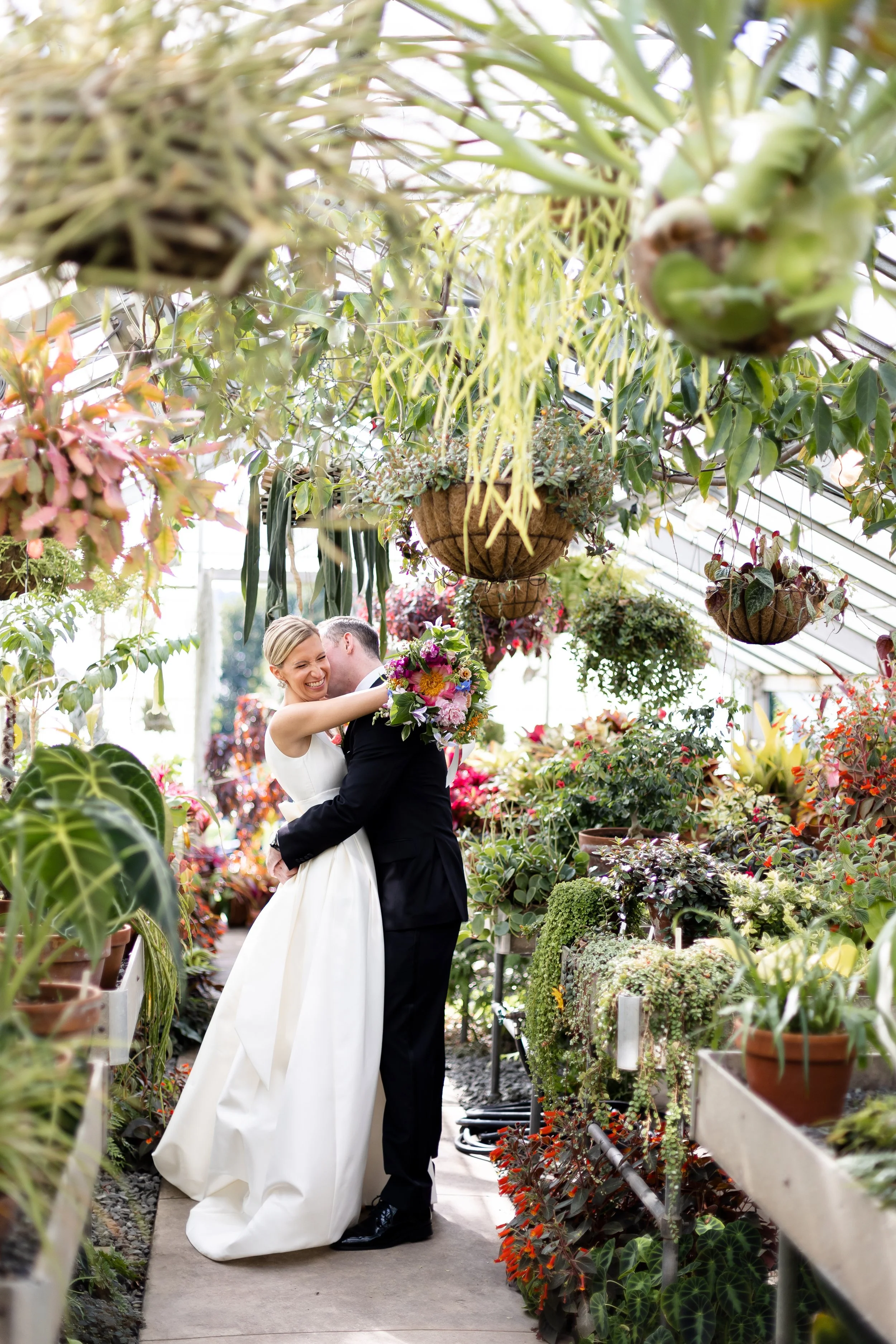 SarahLockhartPhotography_WaveHillWedding_AJ_028.jpg