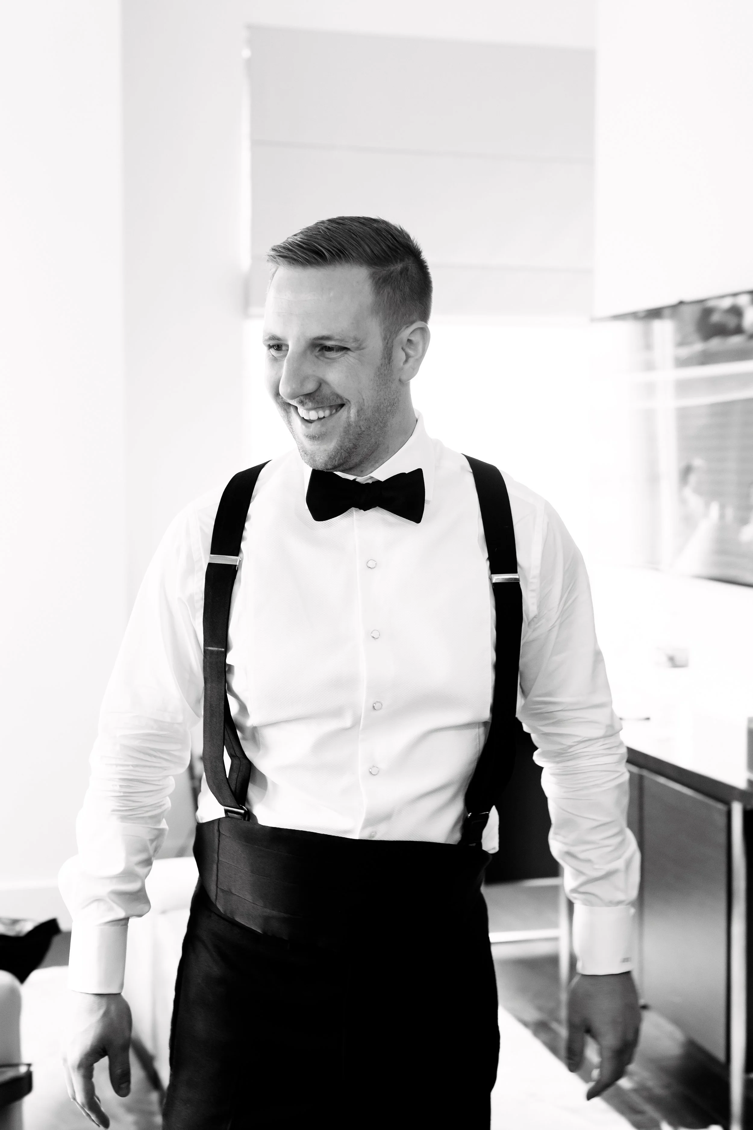 SarahLockhartPhotography_TheFoundry_Wedding_EJ_003.jpg