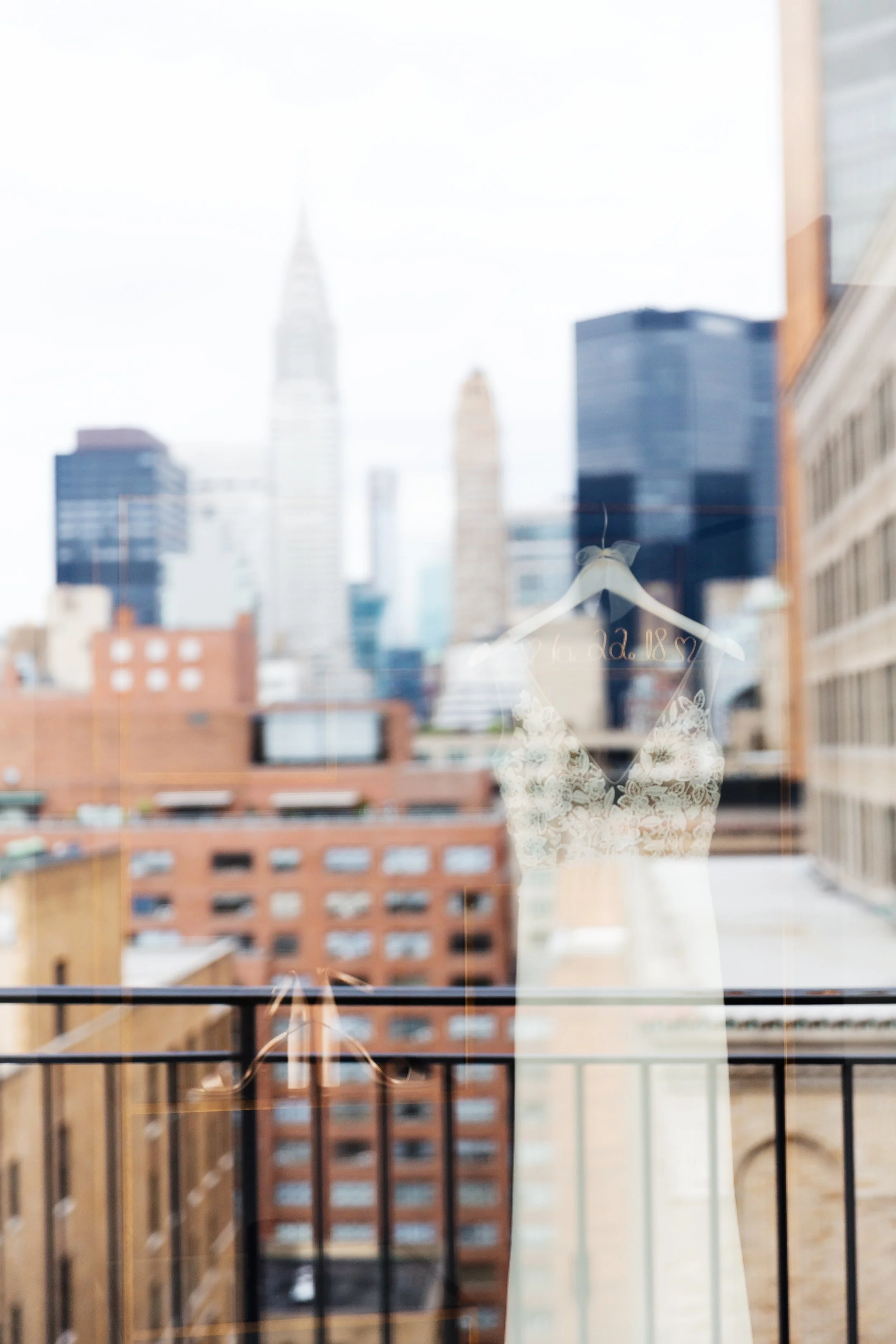 SarahLockhartPhotography_TheFoundry_Wedding_EJ_001.jpg